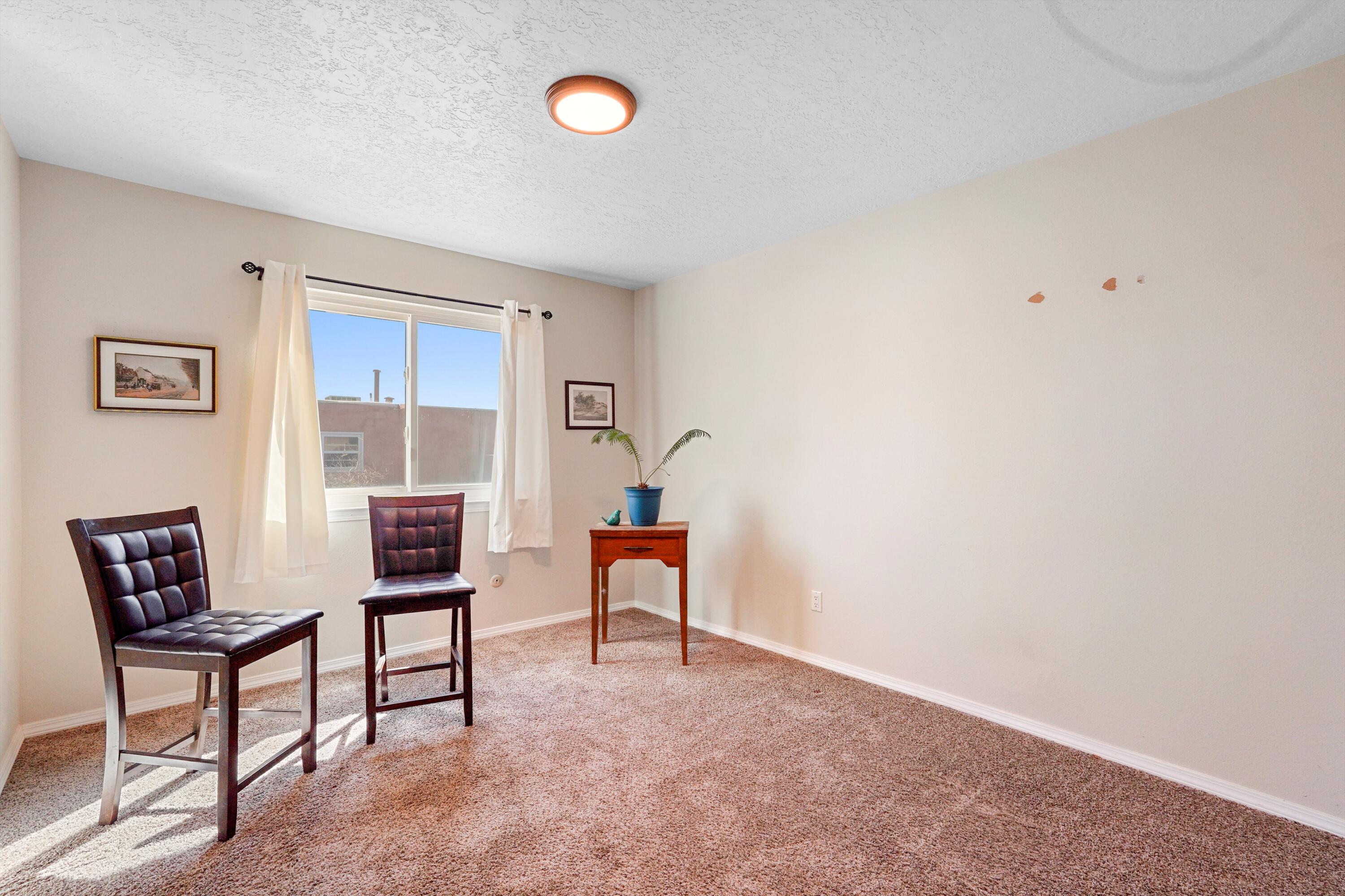 305 Summer Winds Drive SE