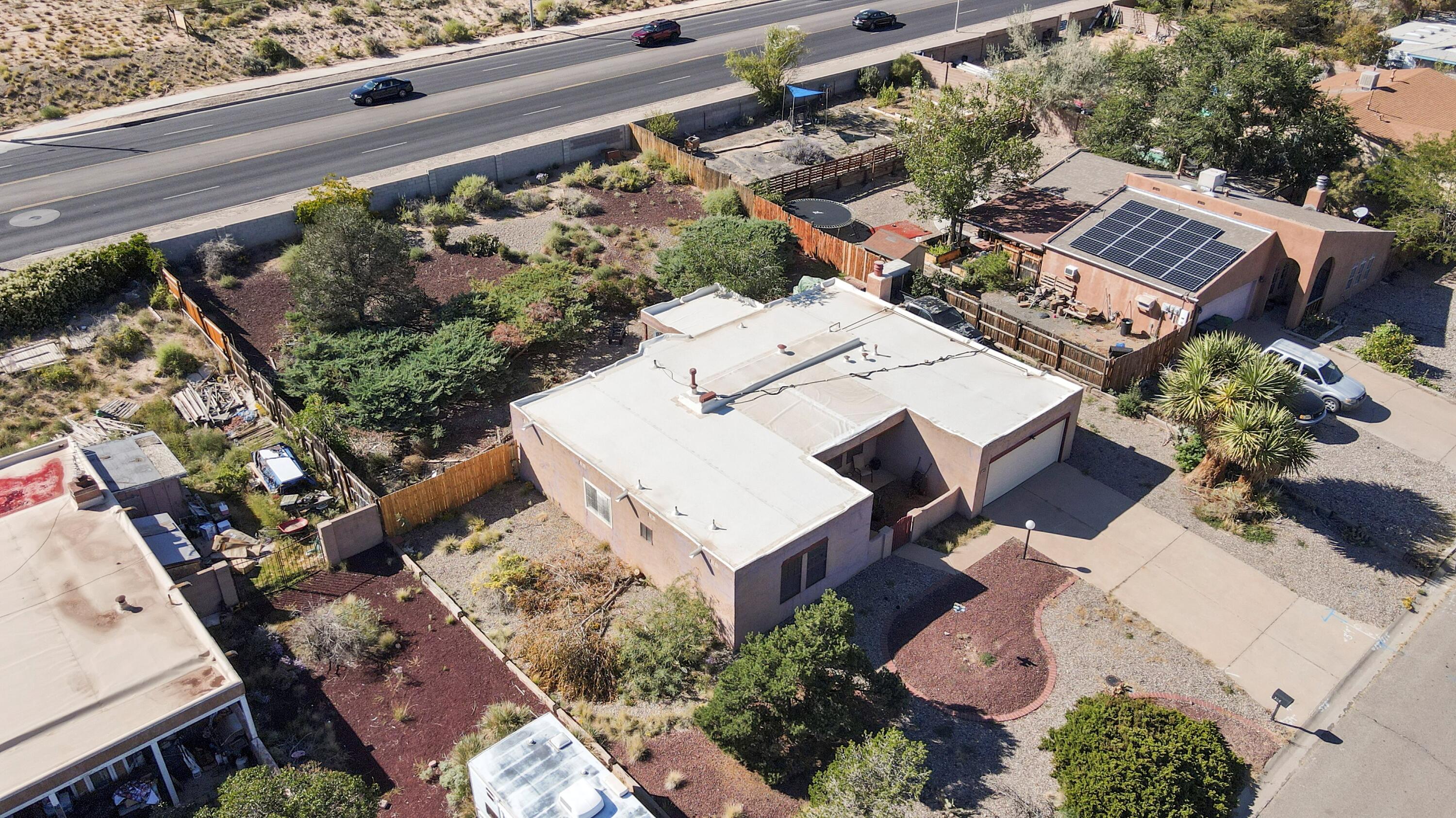 305 Summer Winds Drive SE