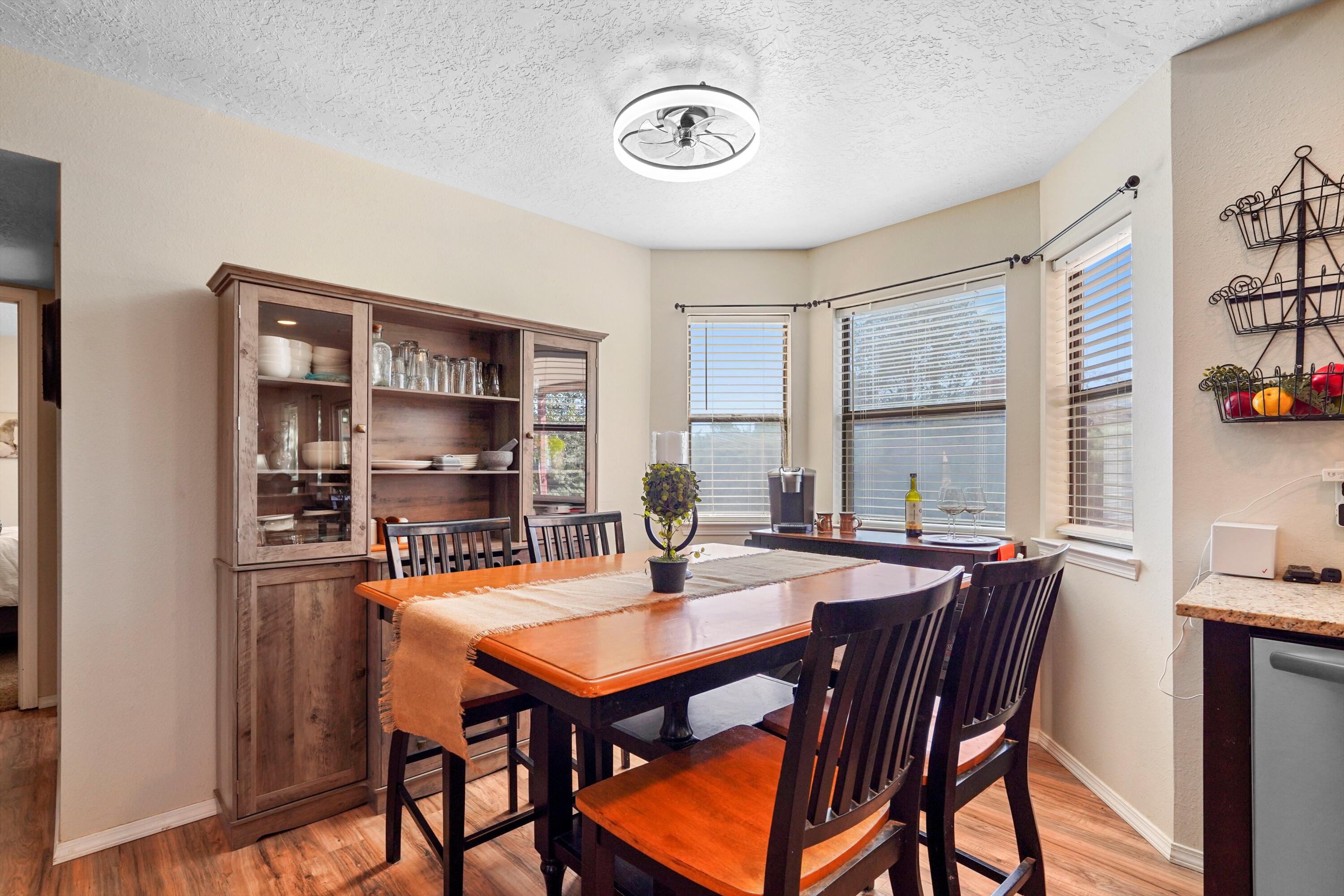 305 Summer Winds Drive SE