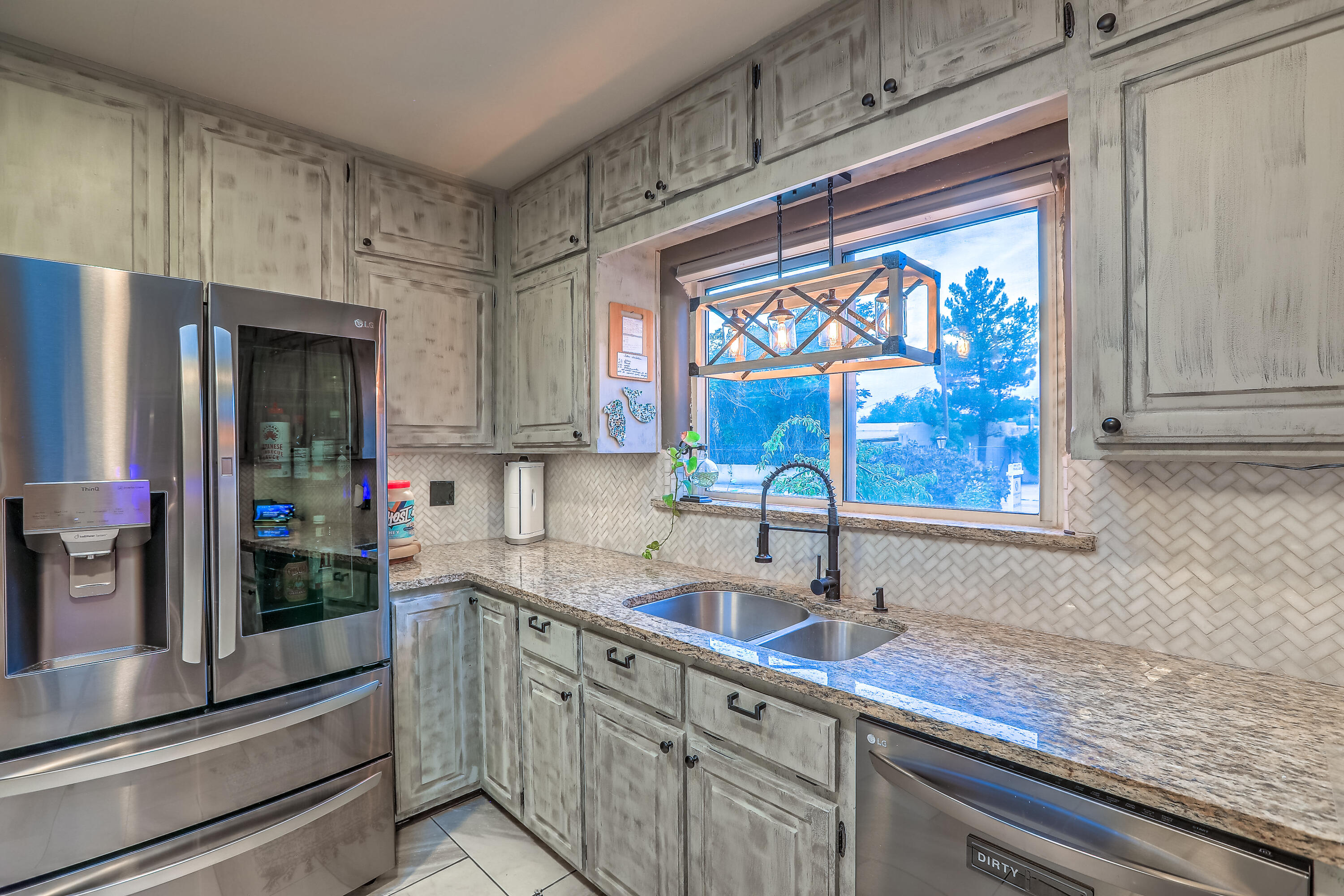 6616 TIERRA Drive NW