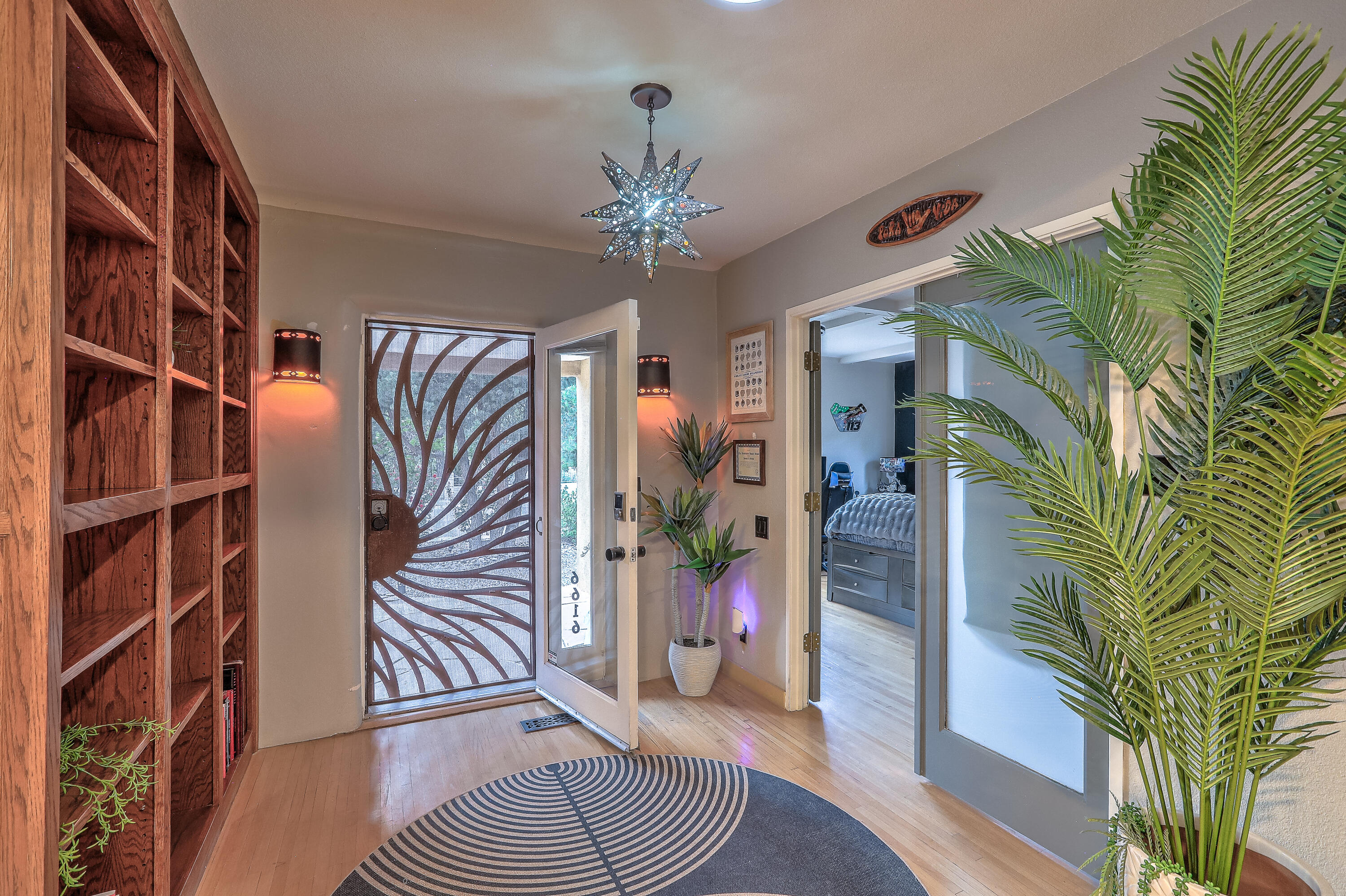 6616 TIERRA Drive NW