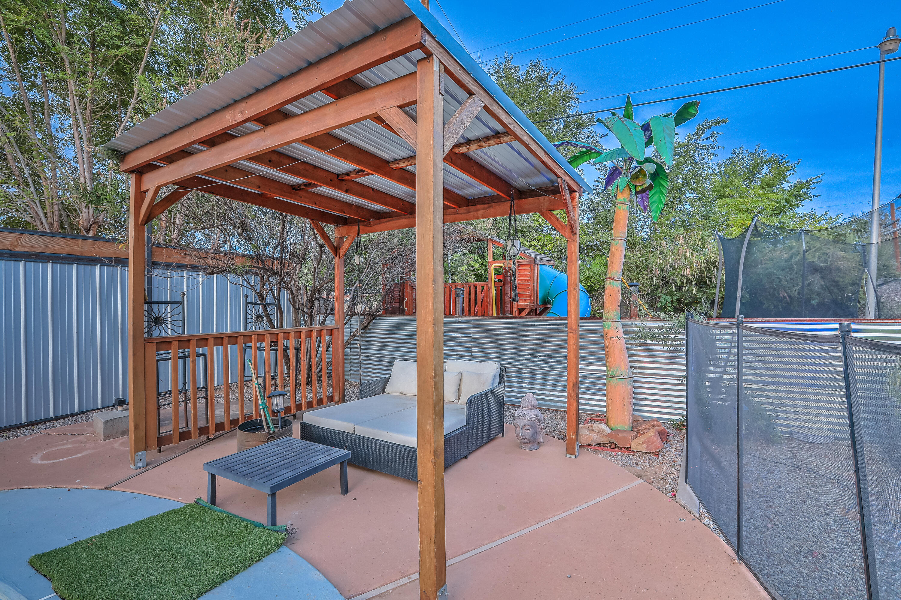 6616 TIERRA Drive NW