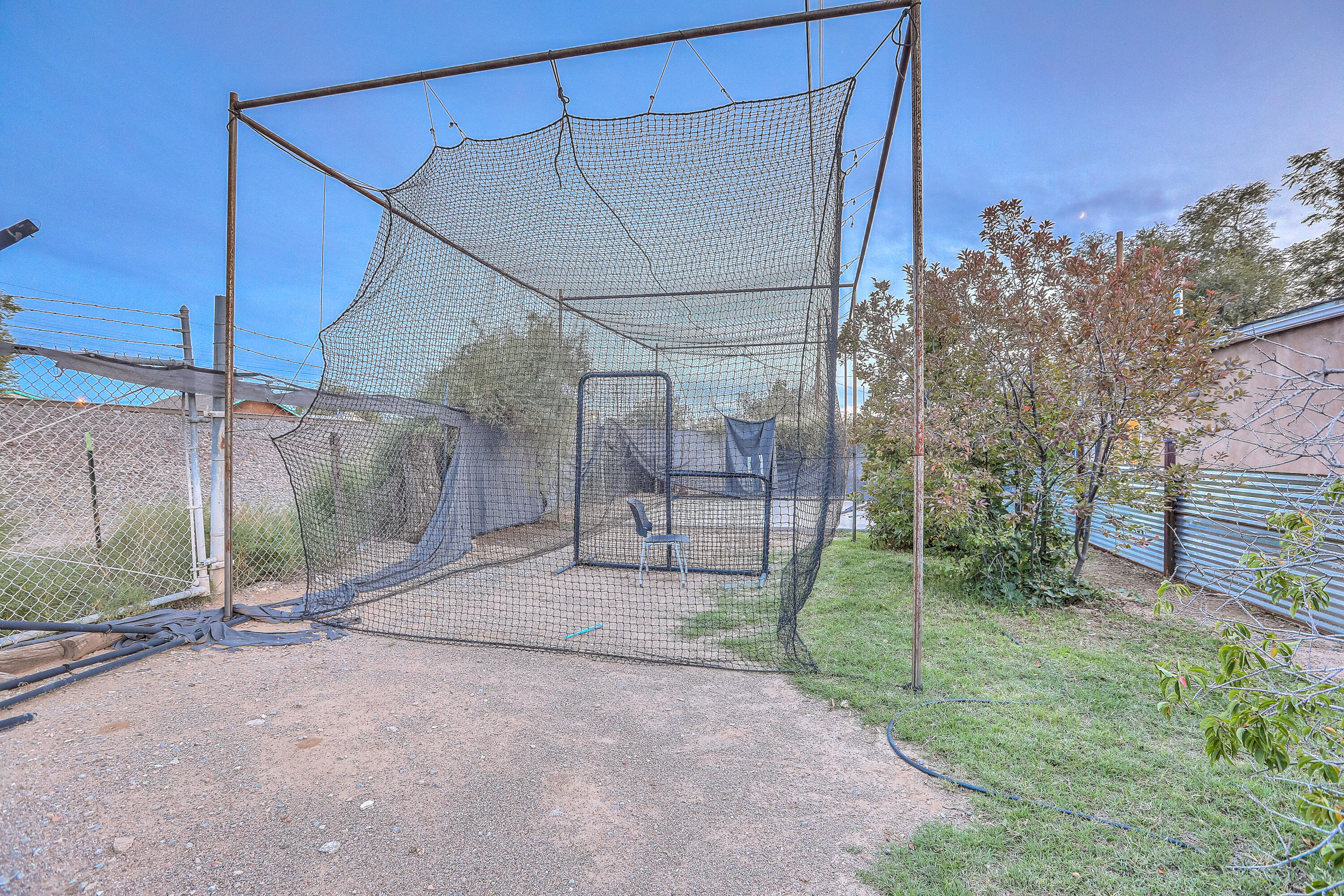 6616 TIERRA Drive NW