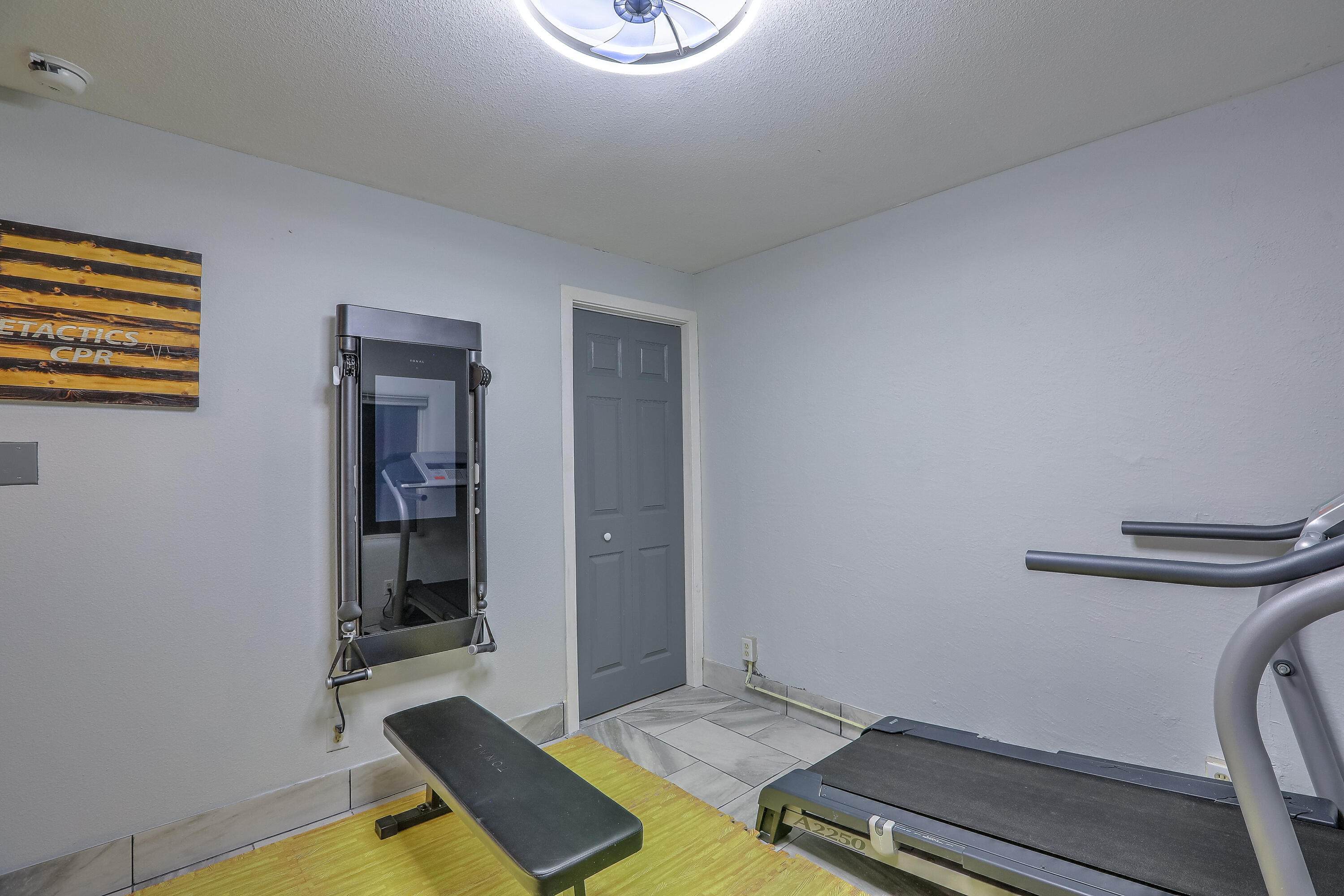 6616 TIERRA Drive NW