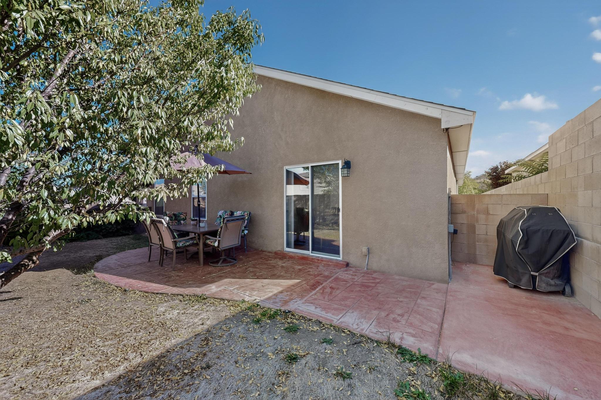 1829 CHICOMA Road NE