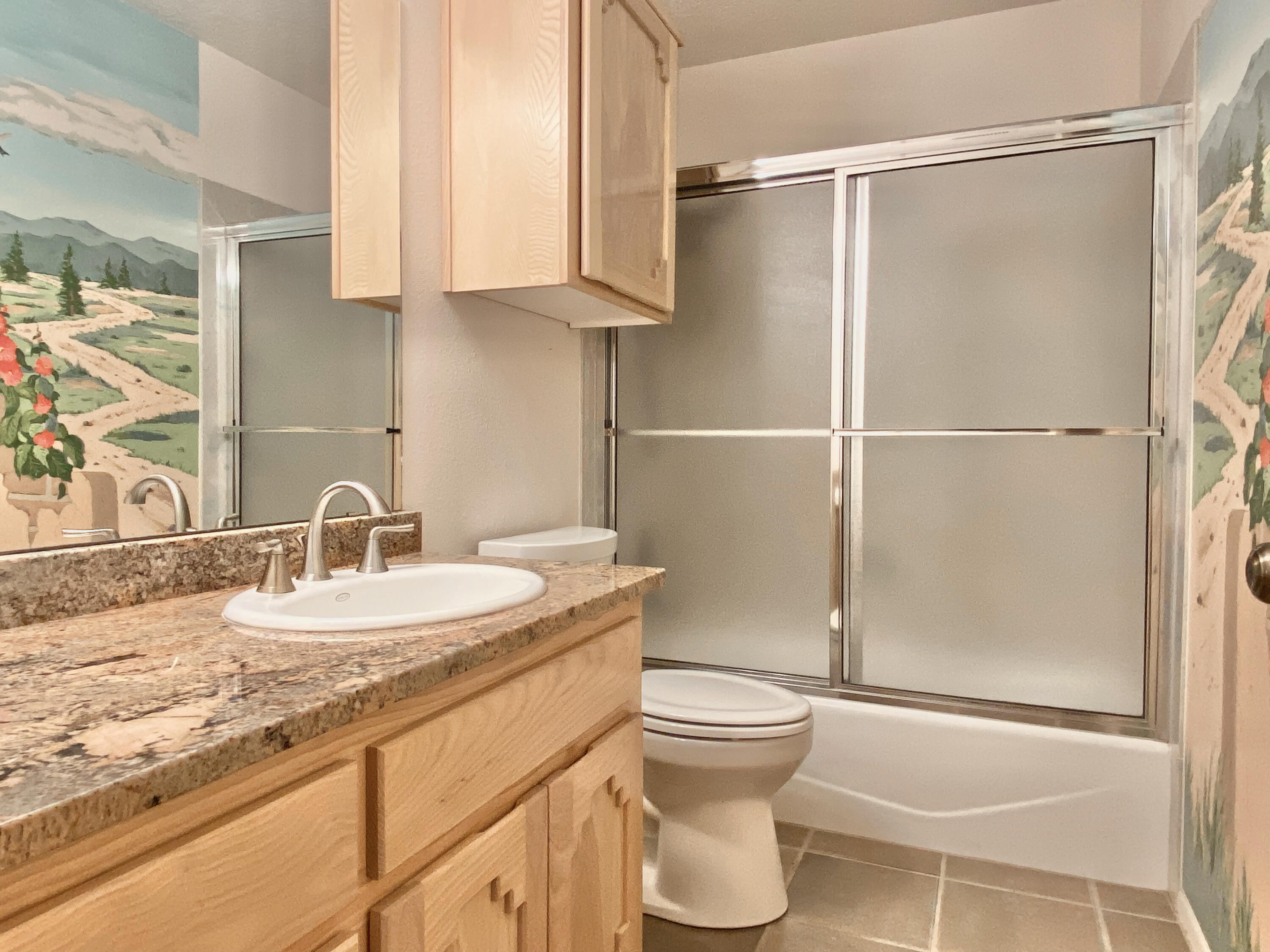 6611 LAS CASITAS Court NW