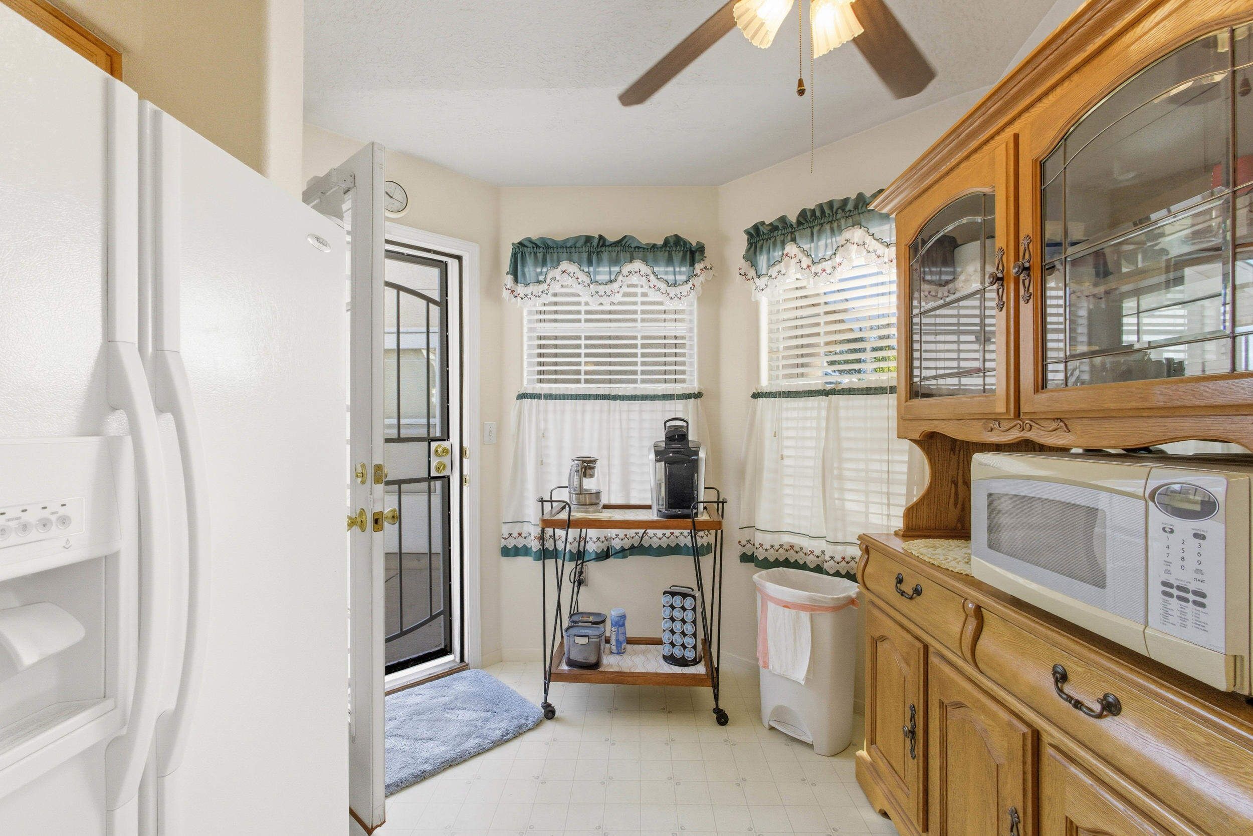 1520 AVENIDA LAS BRISAS NW
