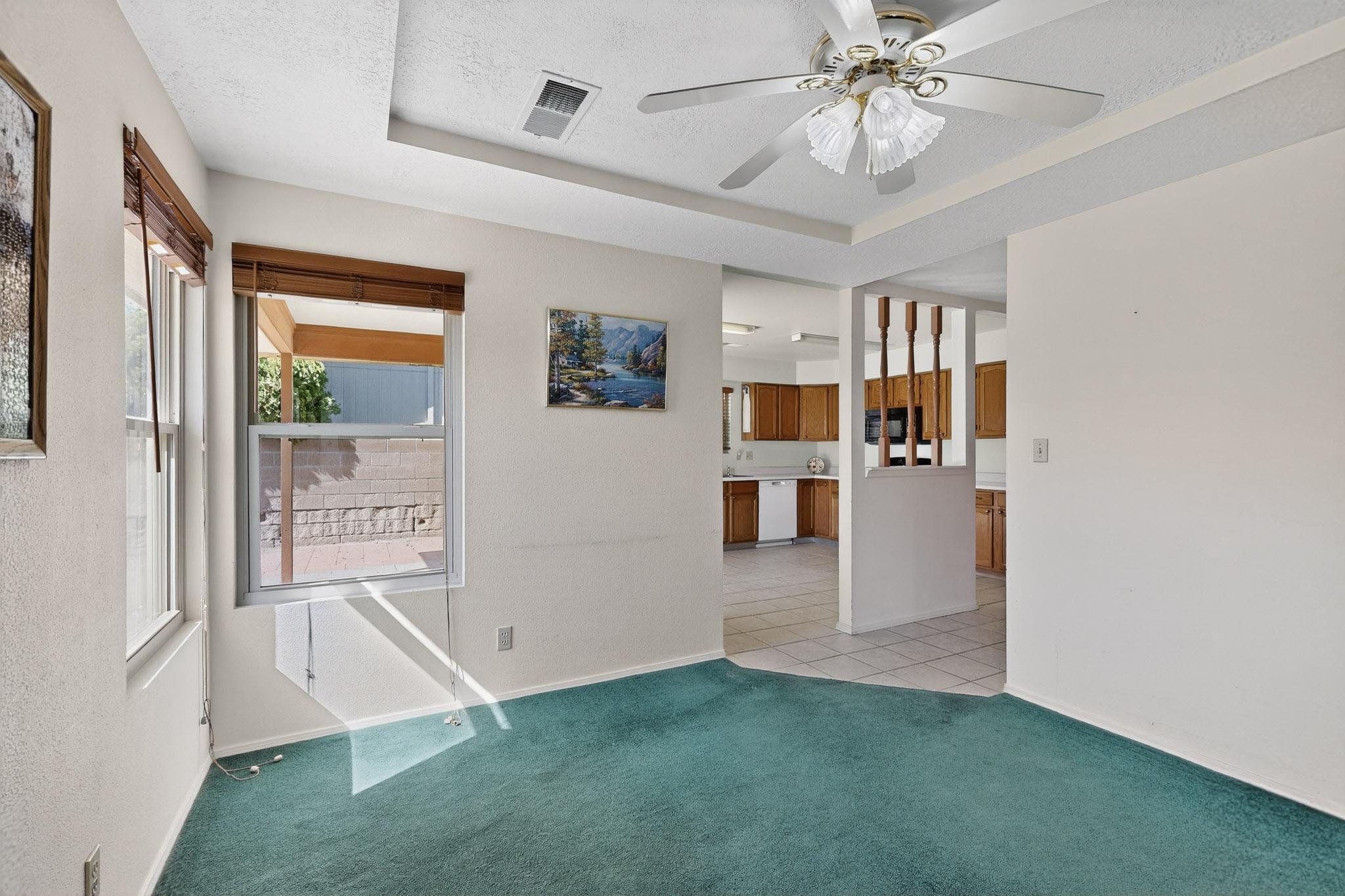 6286 ROADRUNNER Loop NE