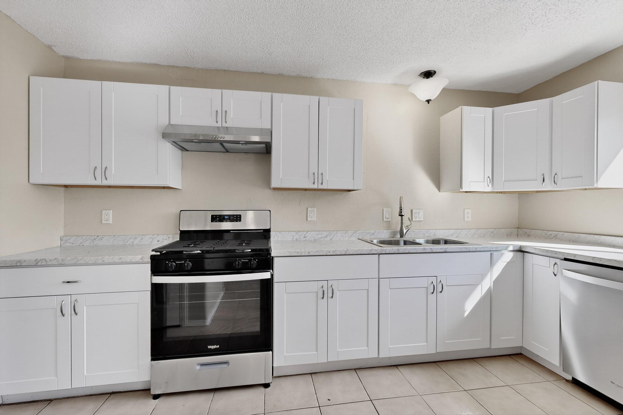 13104 ORIENTE Avenue NE