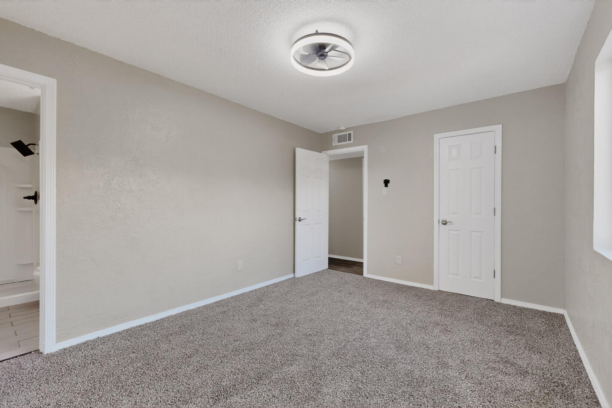 13104 ORIENTE Avenue NE