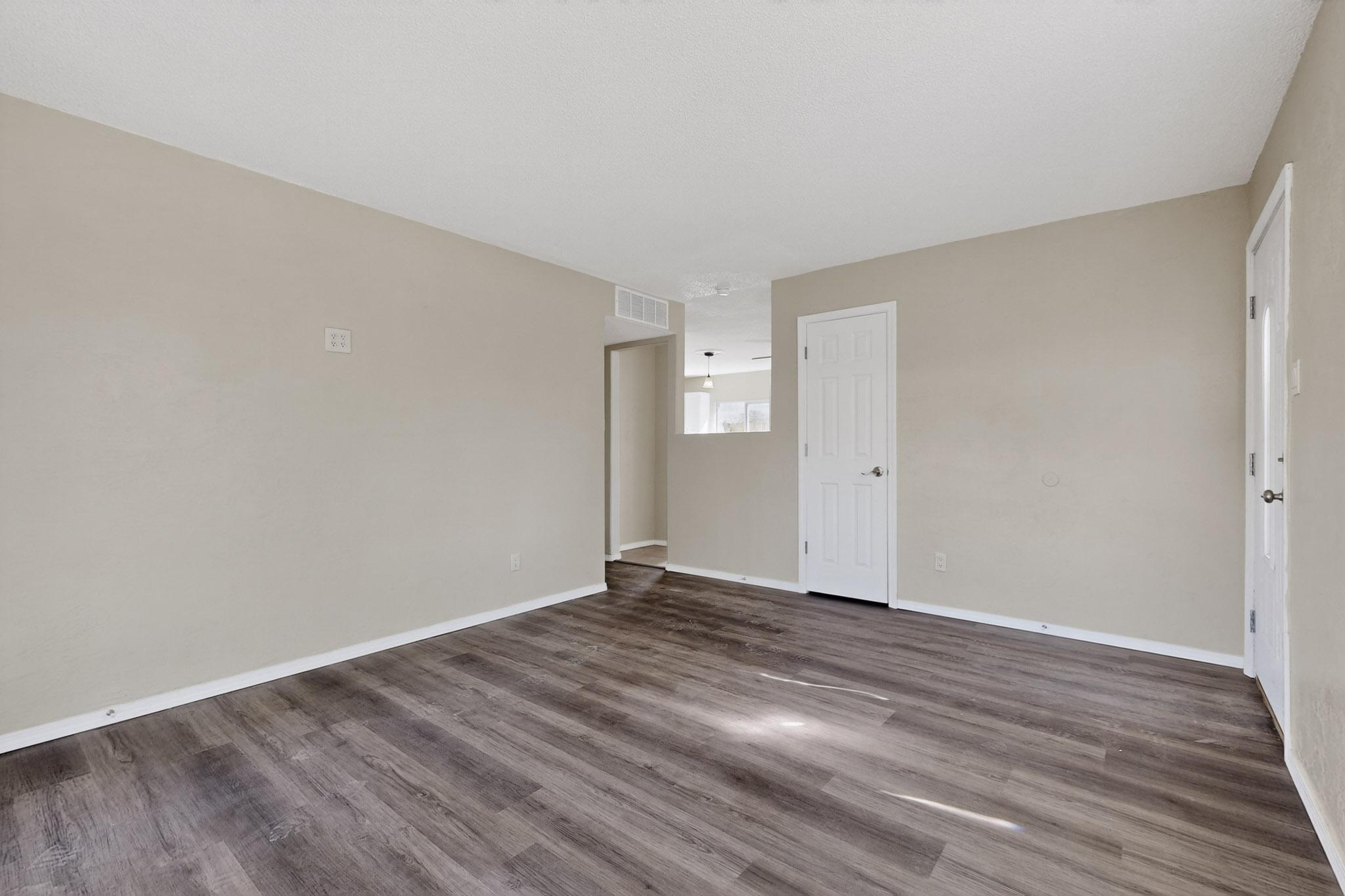 13104 ORIENTE Avenue NE