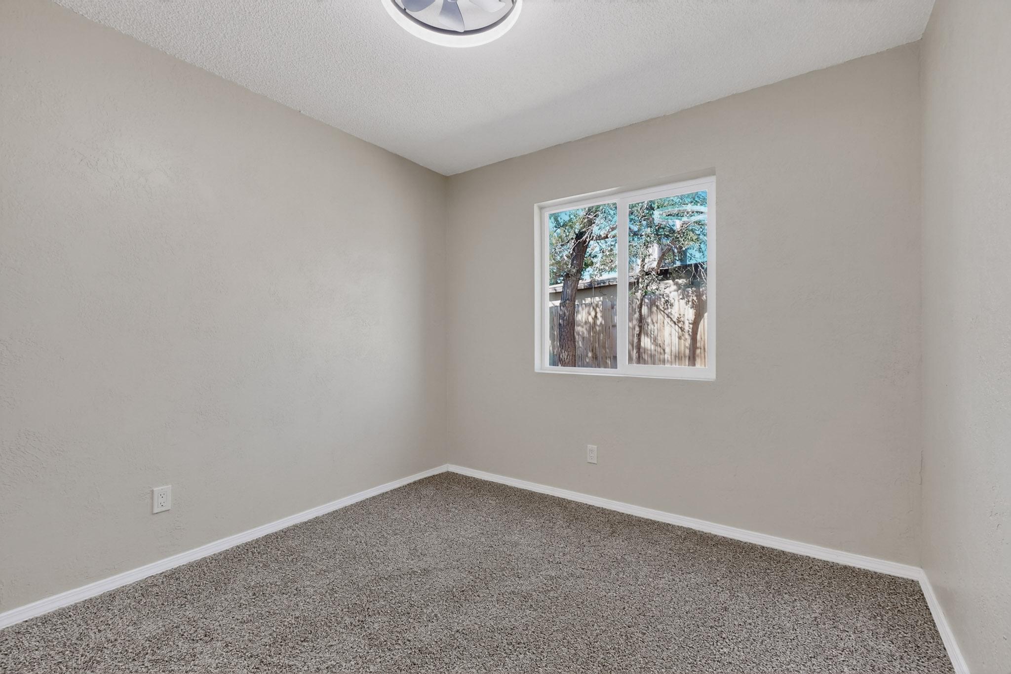 13104 ORIENTE Avenue NE