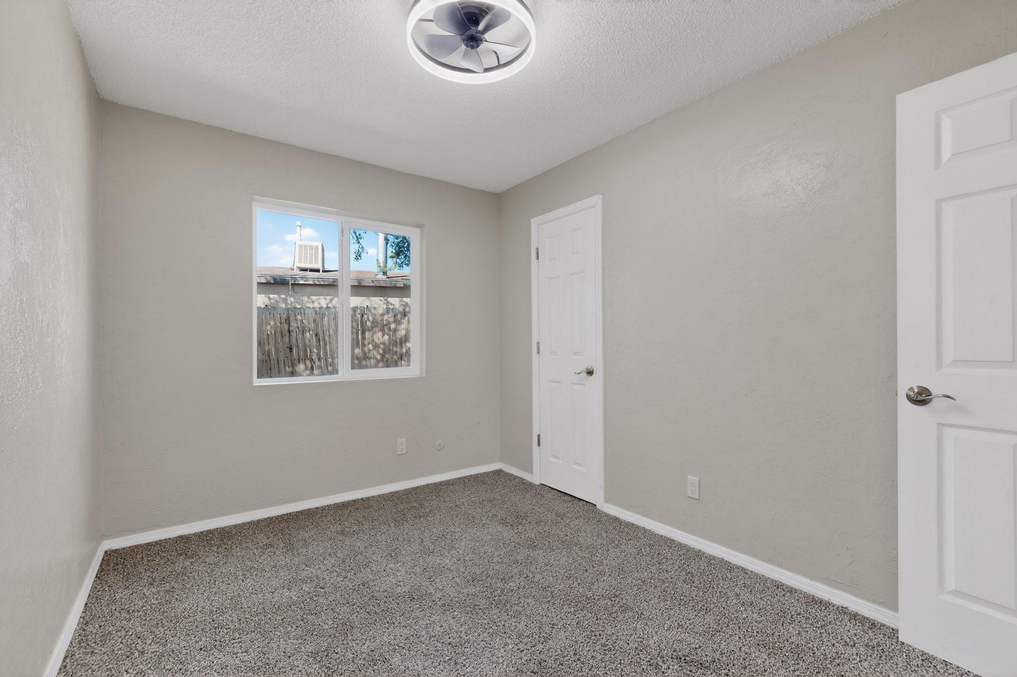 13104 ORIENTE Avenue NE