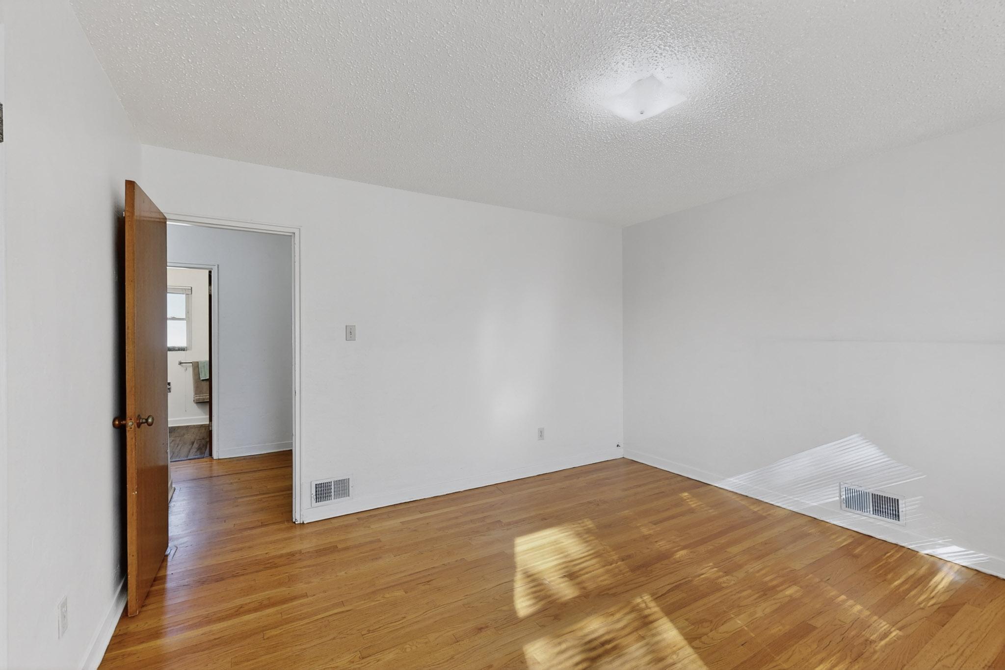 1405 SAN CARLOS Road SW 10