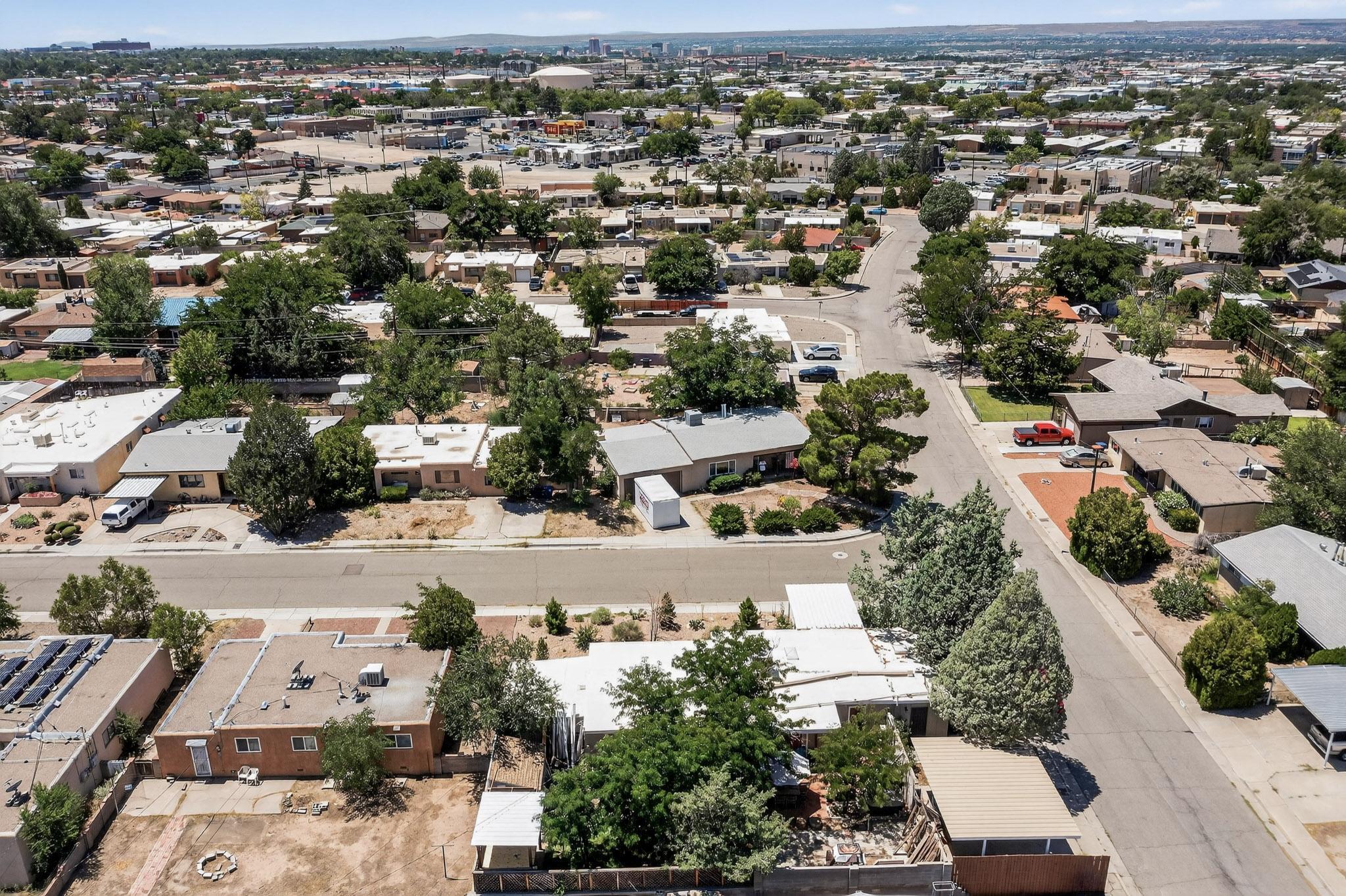 3810 VERANDA Road NE