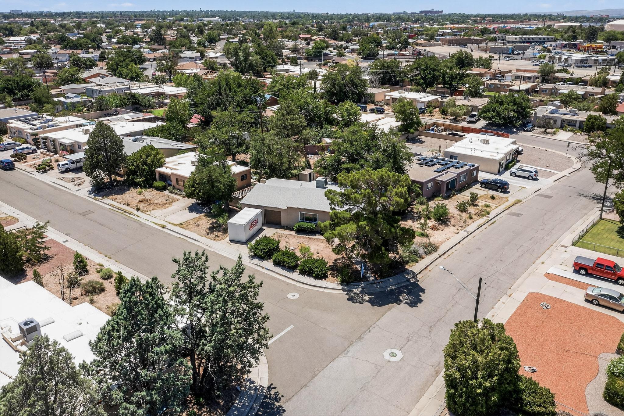 3810 VERANDA Road NE