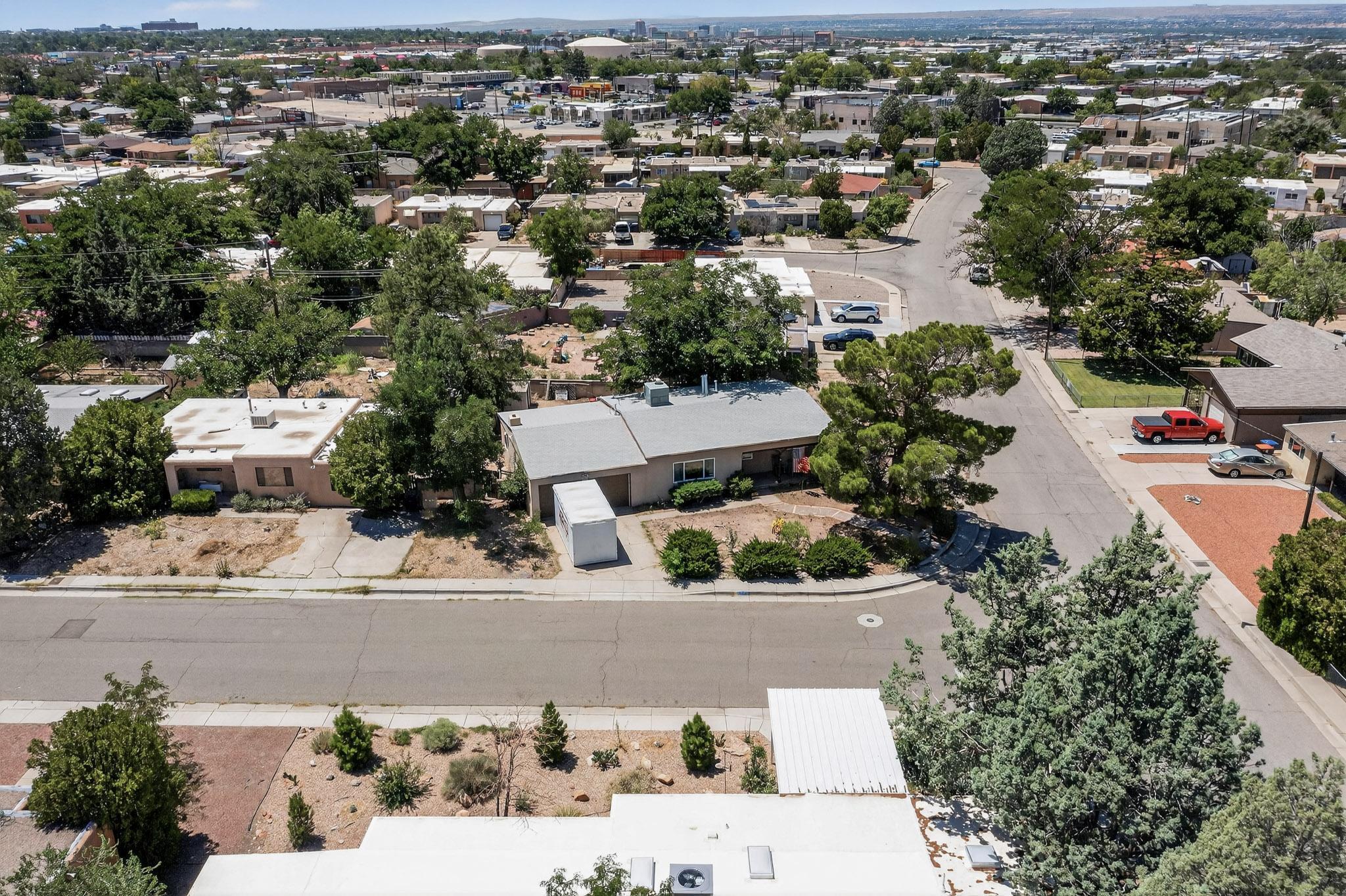 3810 VERANDA Road NE