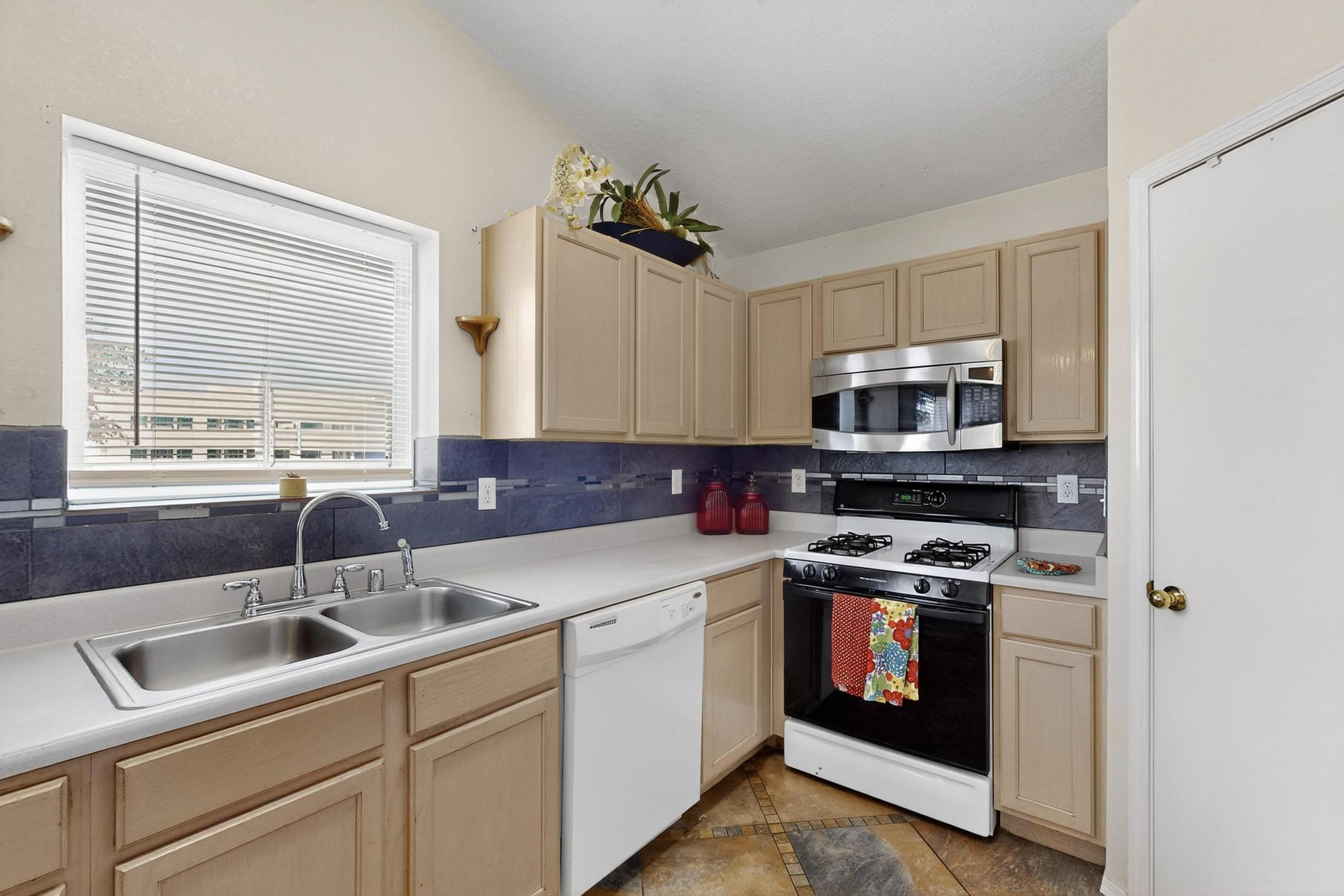 5401 CROWN RIDGE Road NW