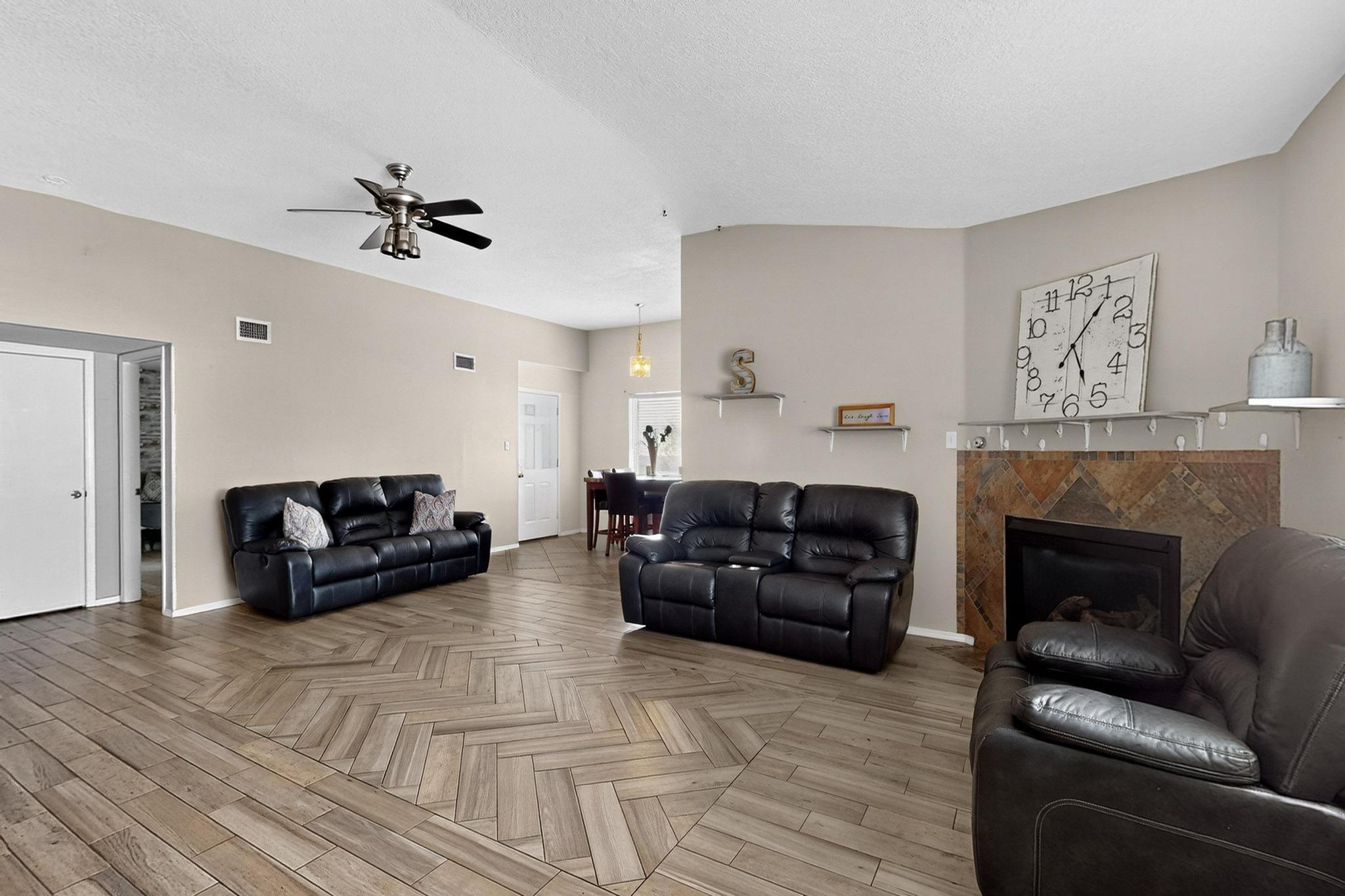 5401 CROWN RIDGE Road NW