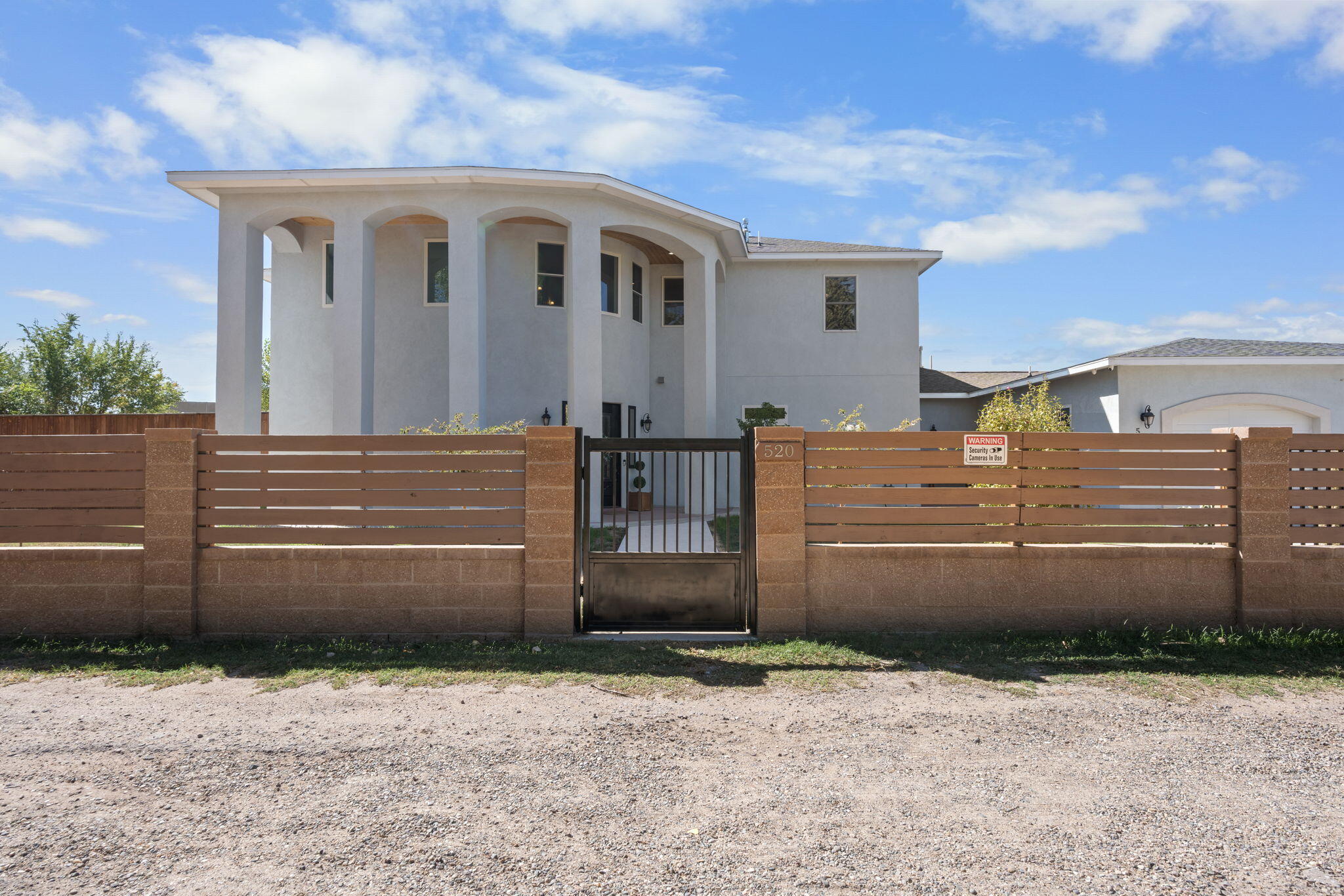 520 CAMINO DE SUERTE NW