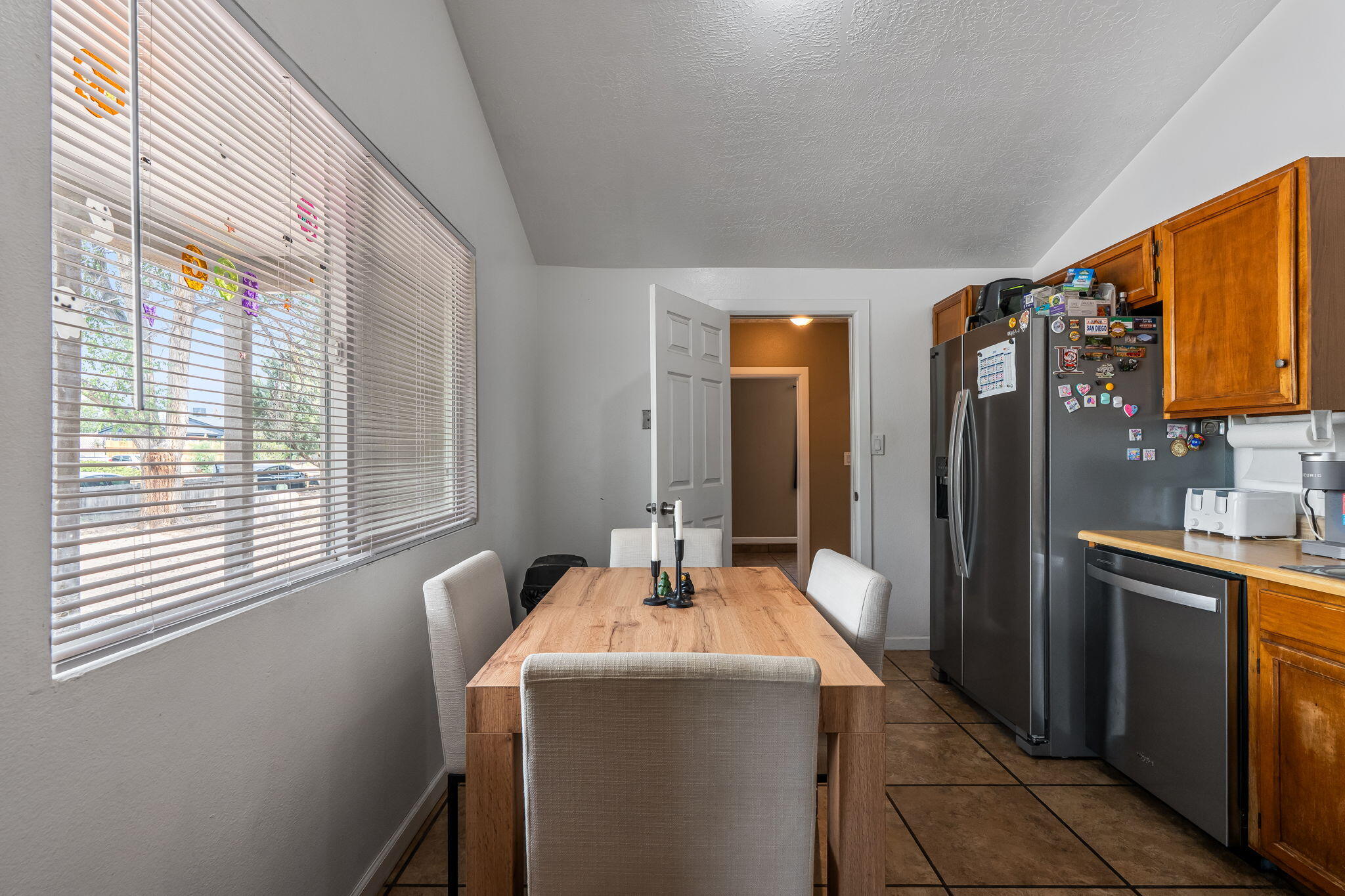 483 PECOS Loop SE