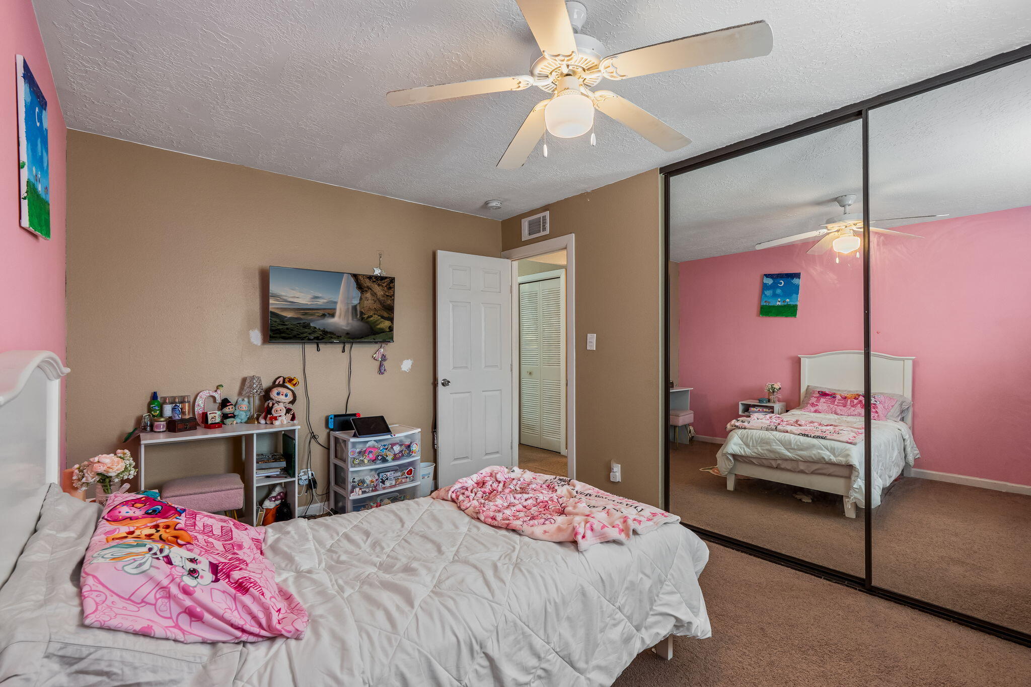 483 PECOS Loop SE