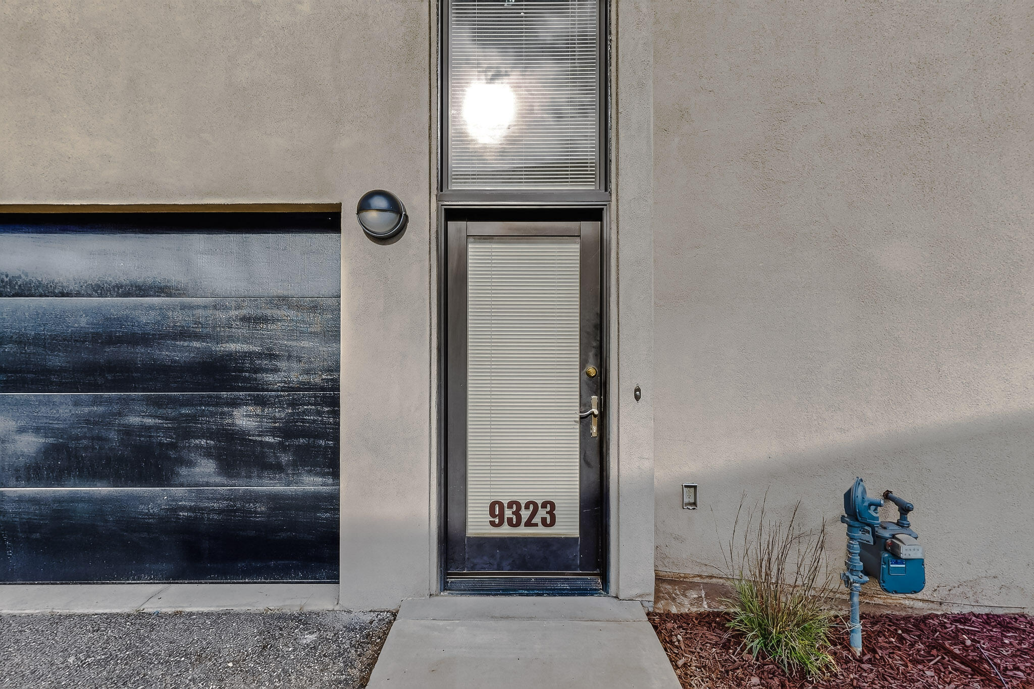 9323 HILTON Avenue NE