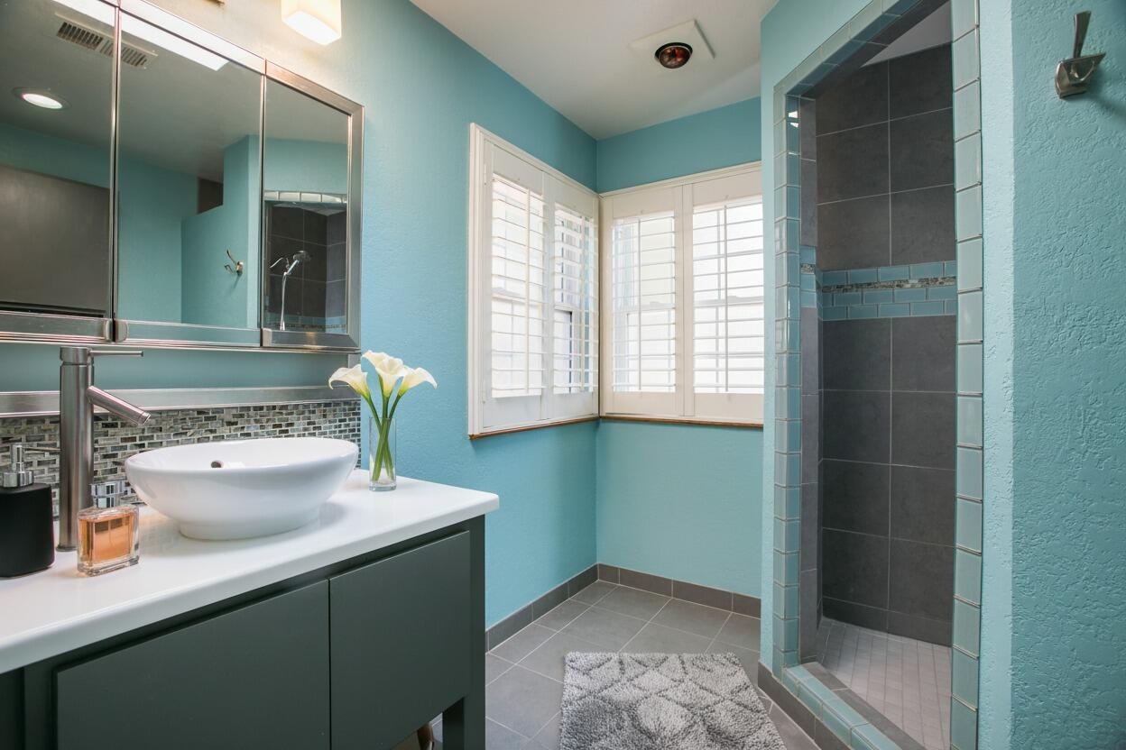 7557 Richmond Hill Road NW