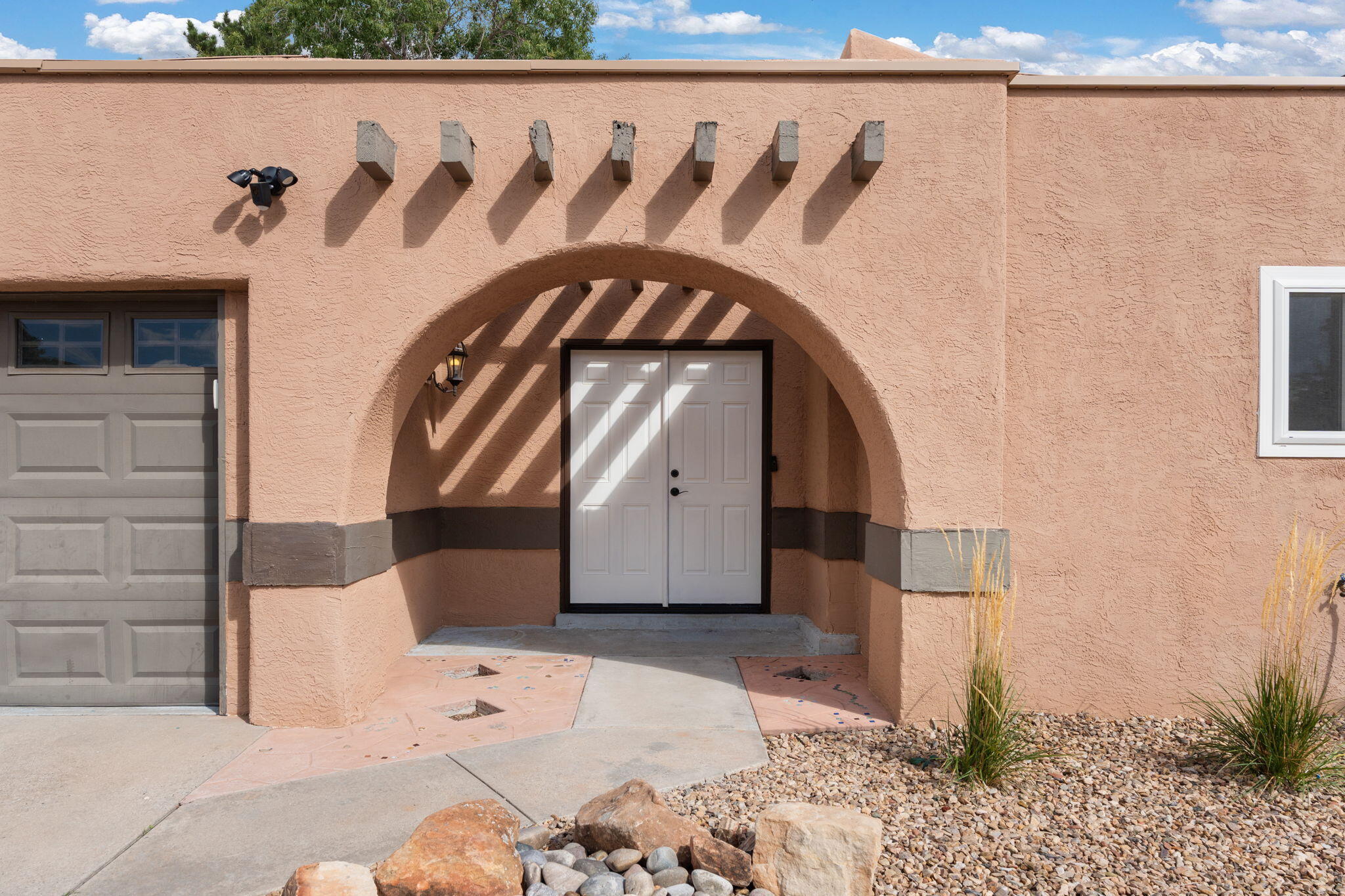 5312 Rawlings Road NE