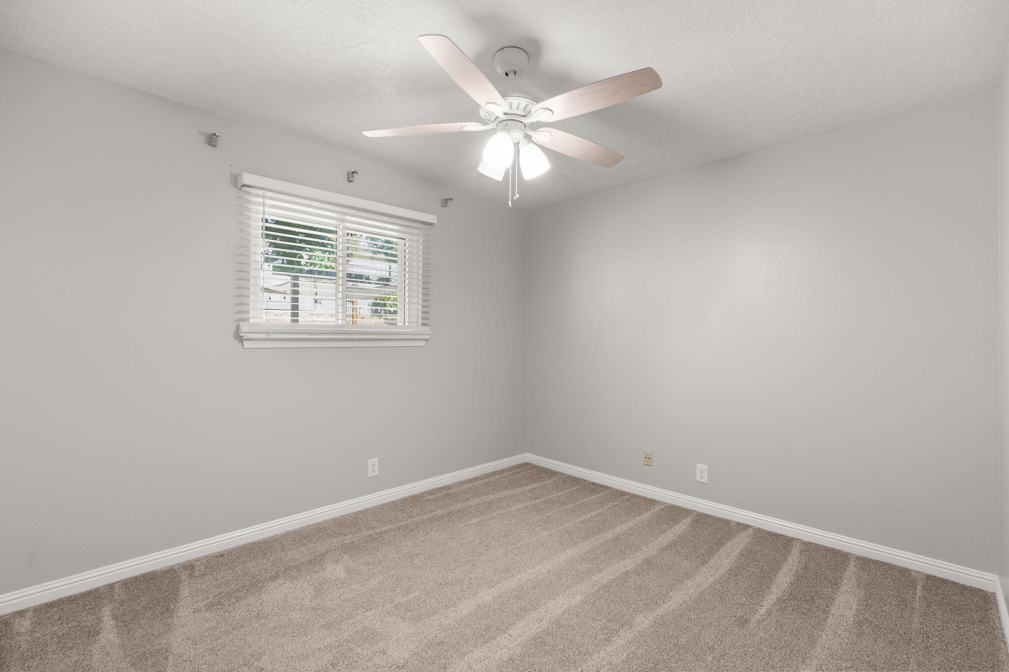 5312 Rawlings Road NE