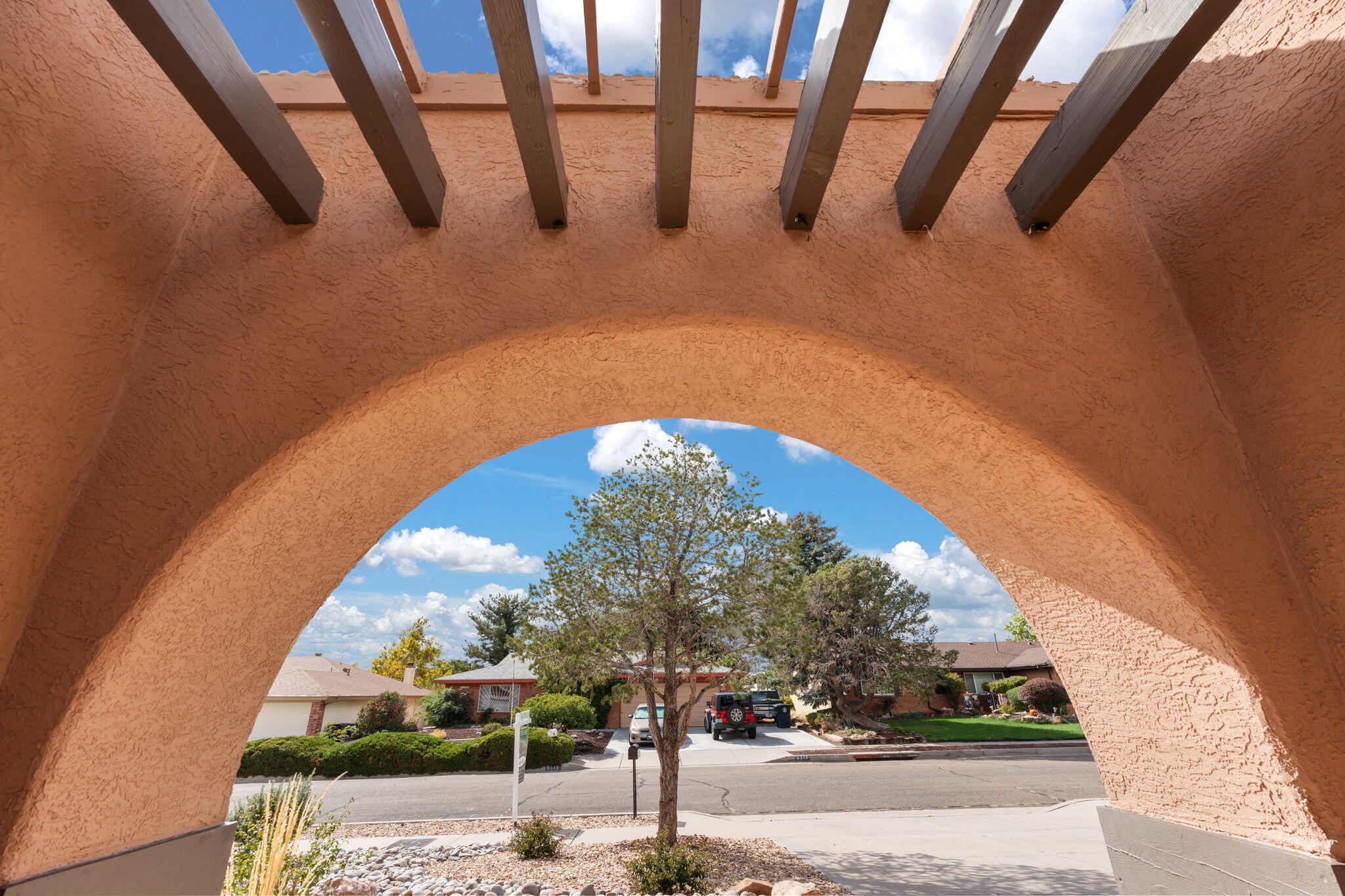 5312 Rawlings Road NE