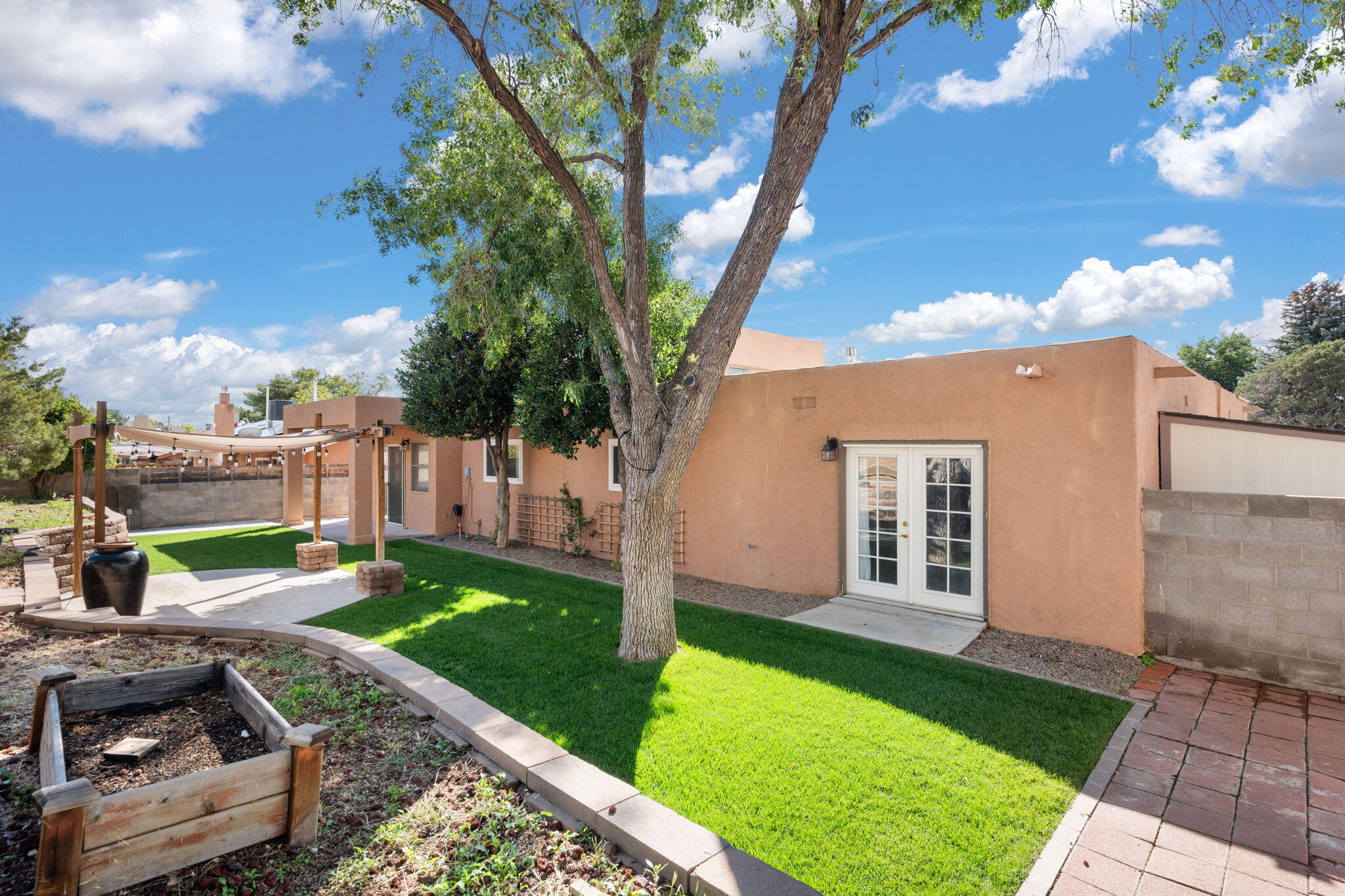 5312 Rawlings Road NE