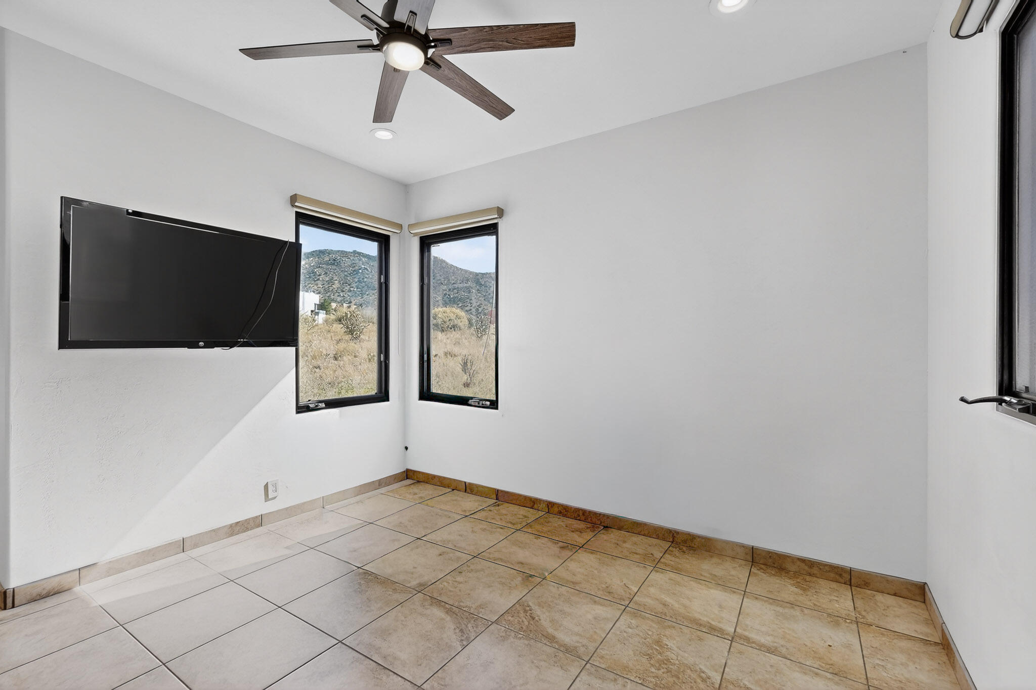 13615 Canada Del Oso Place NE