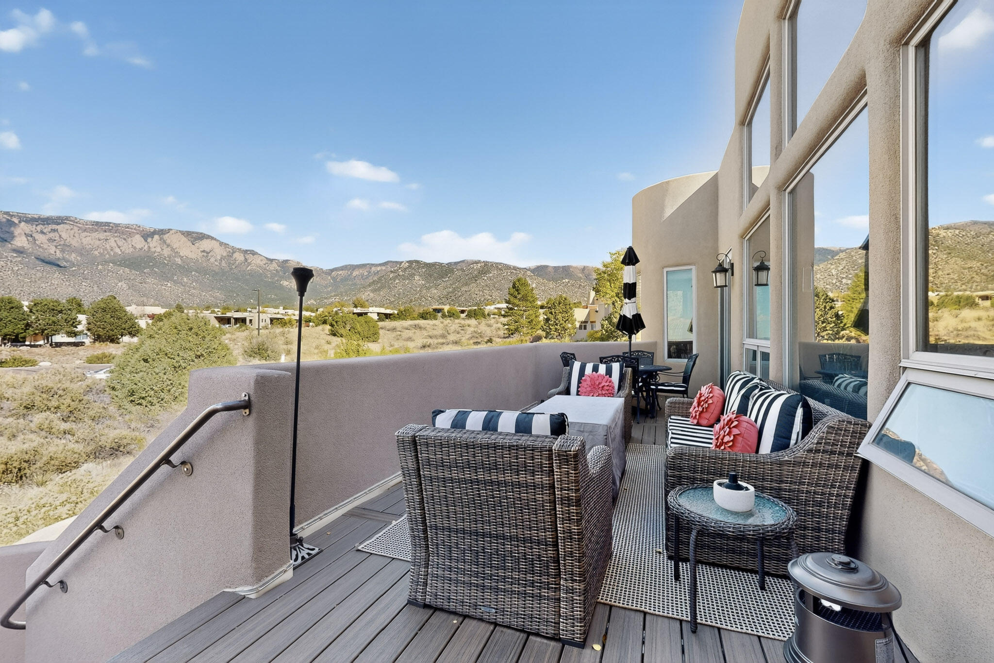 13615 Canada Del Oso Place NE