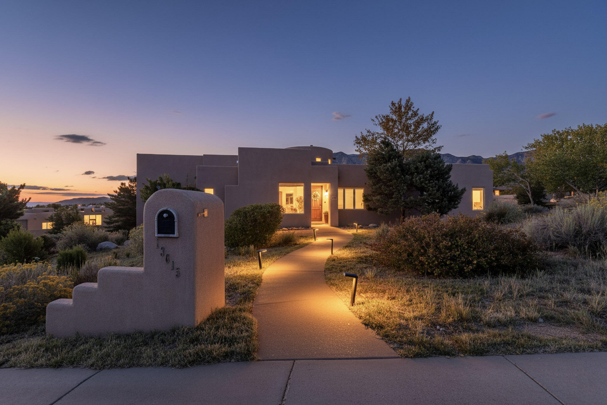 13615 Canada Del Oso Place NE