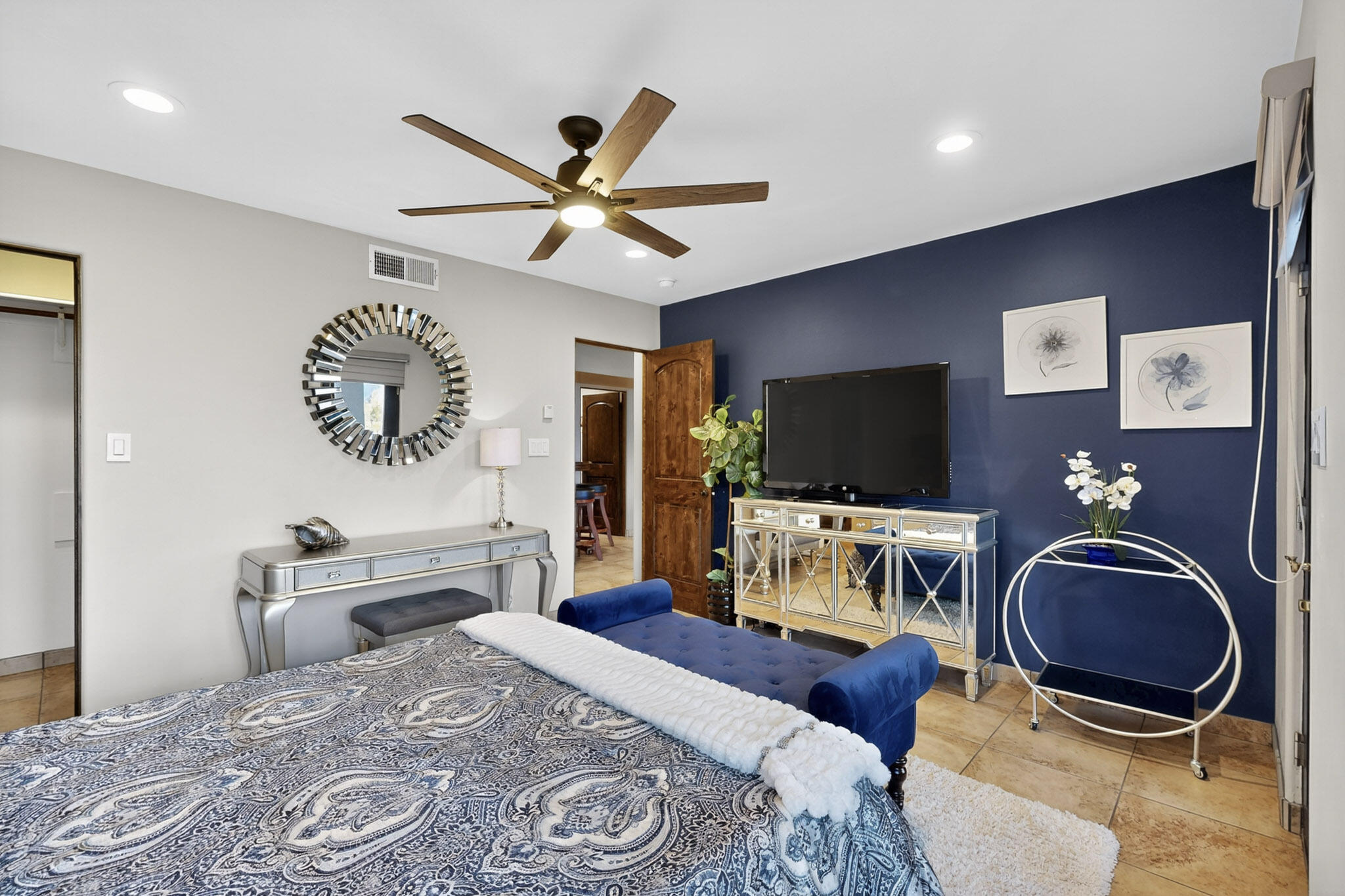 13615 Canada Del Oso Place NE