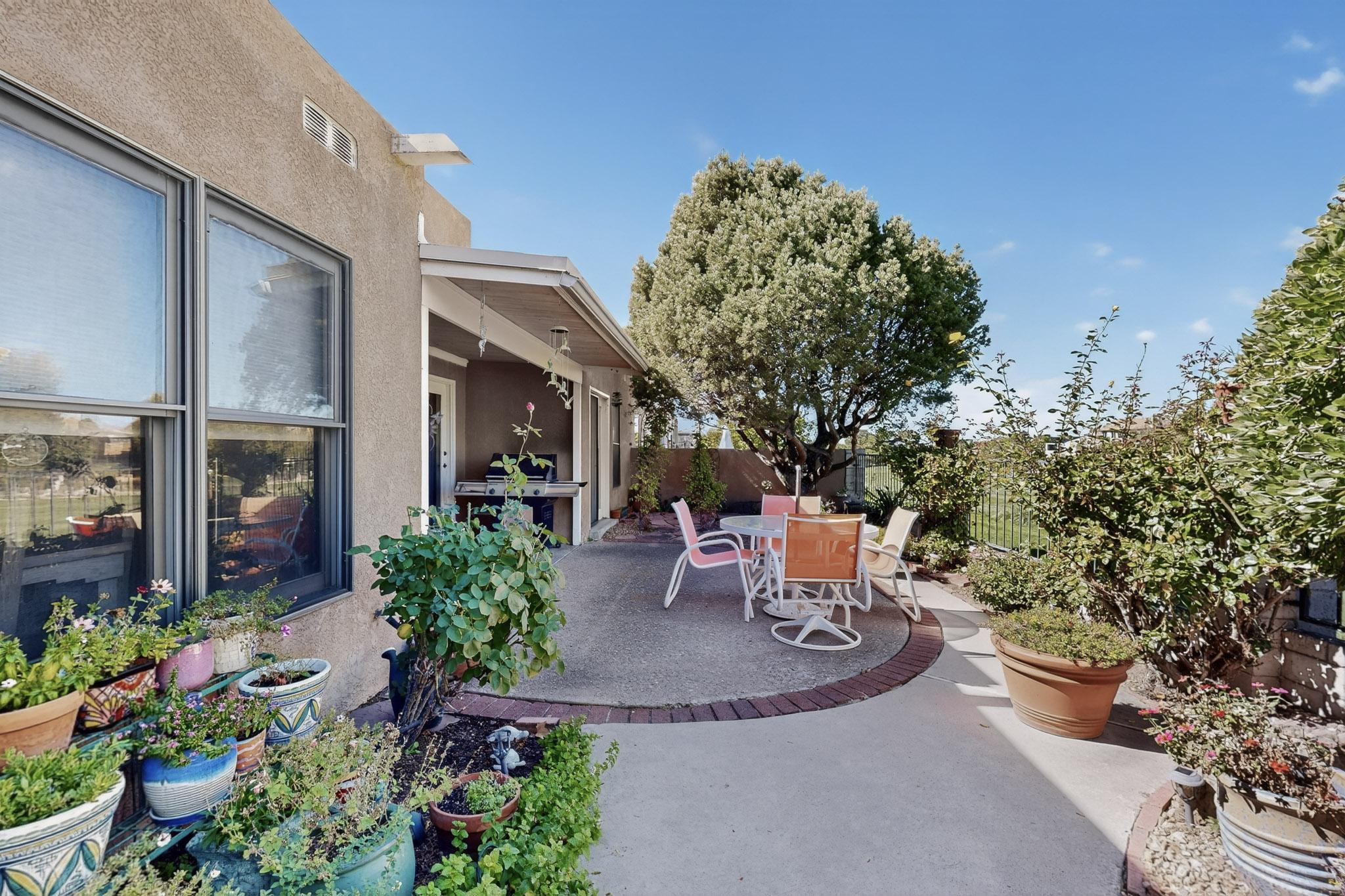 9515 Village Green Drive NE