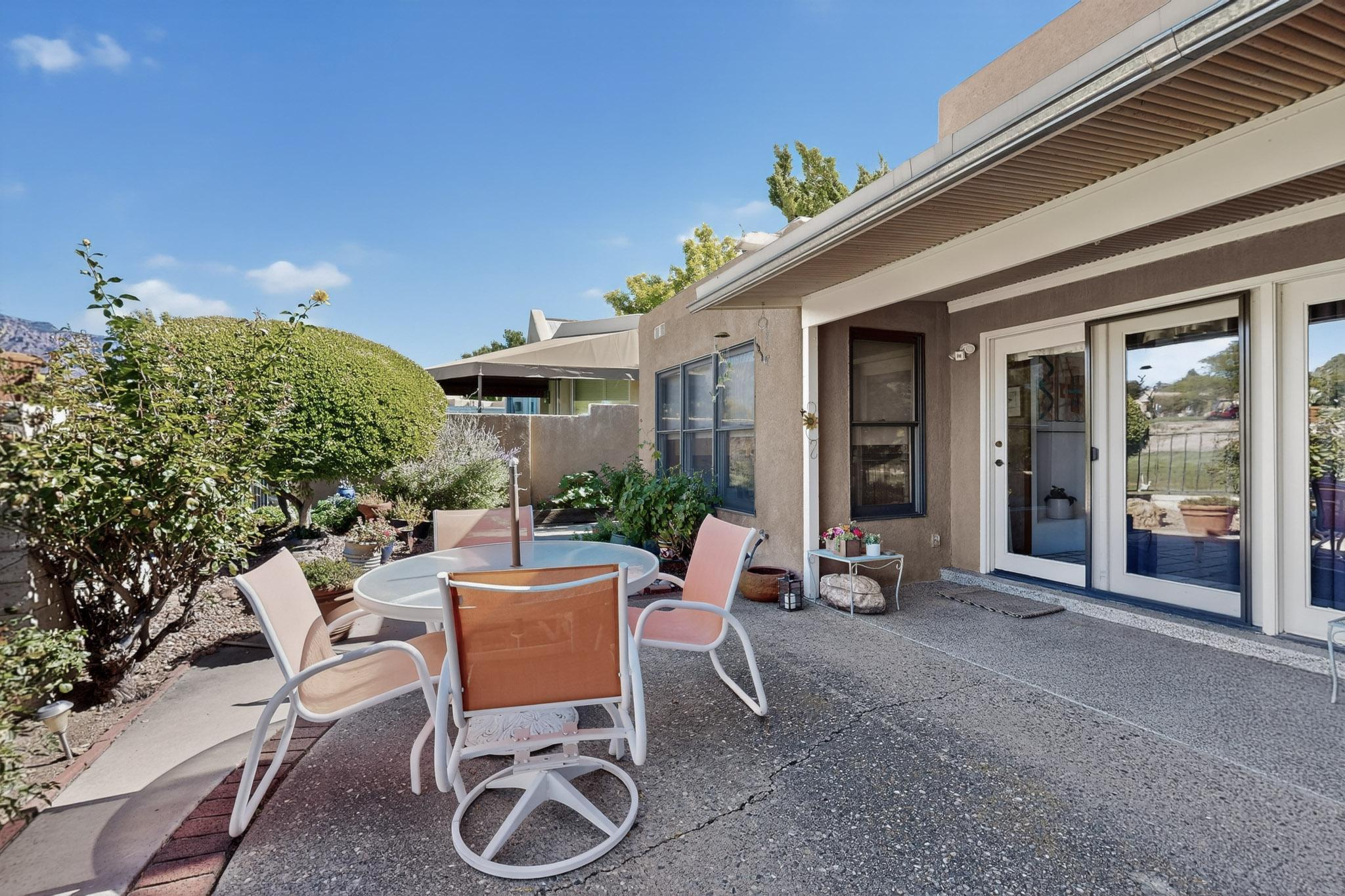 9515 Village Green Drive NE