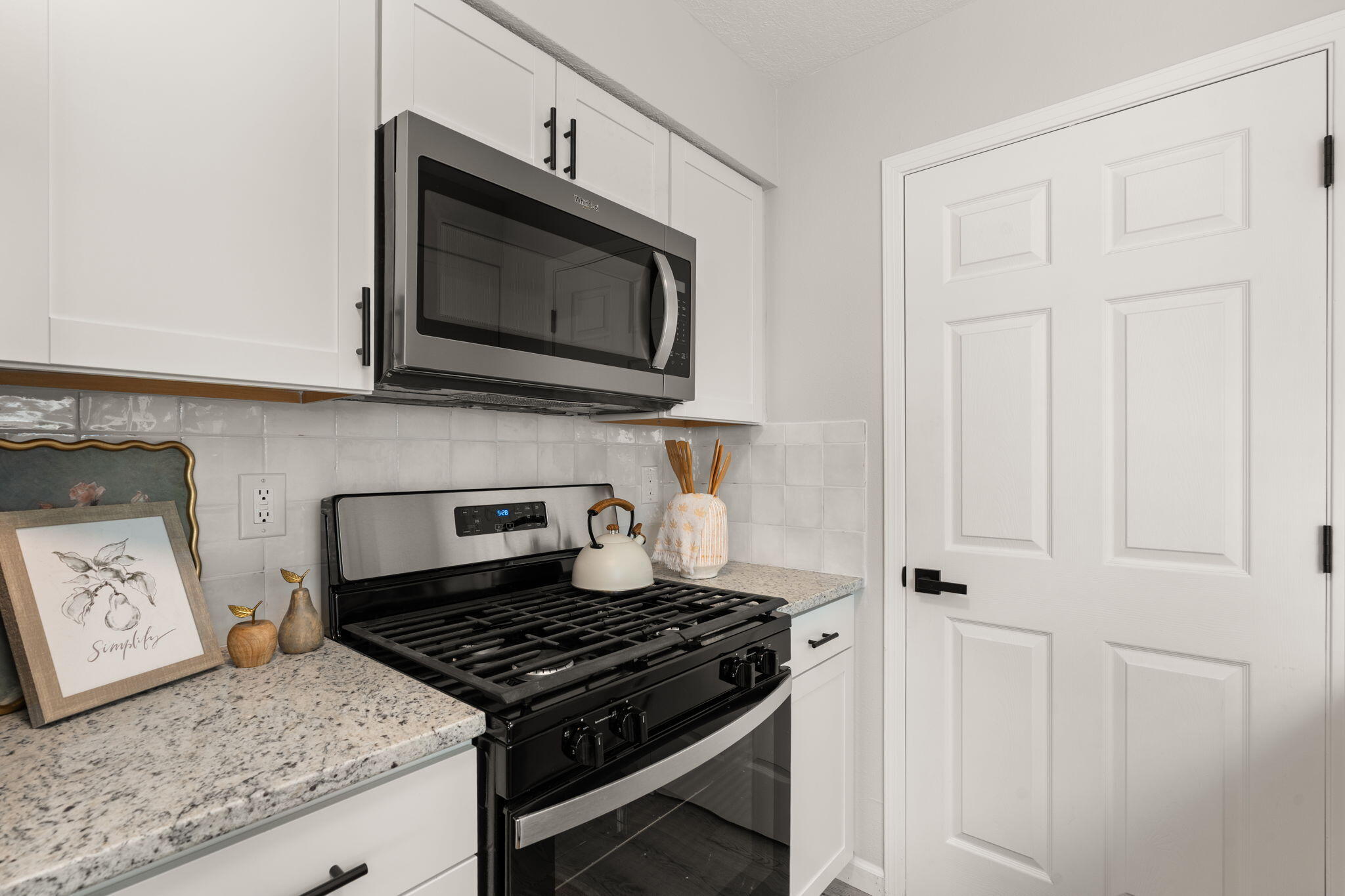 5316 Summer Avenue NE