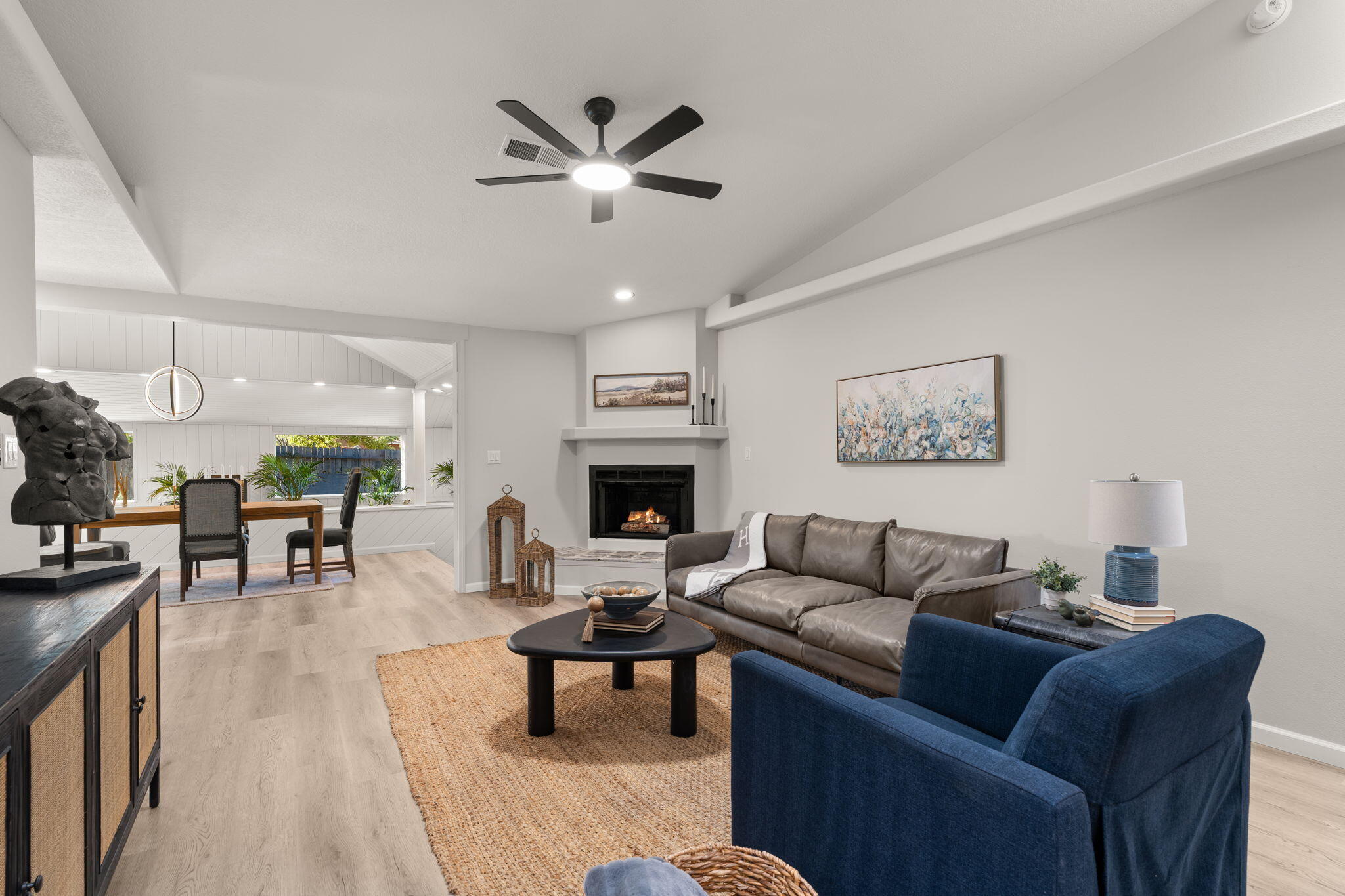 5316 Summer Avenue NE