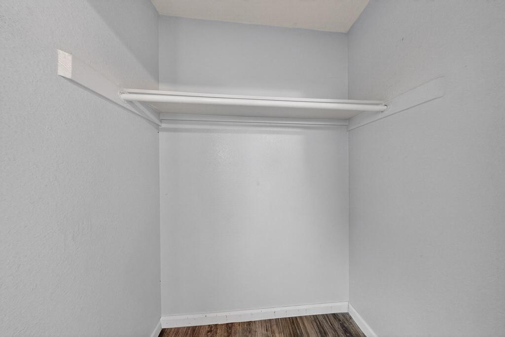 502-504 Utah Street NE