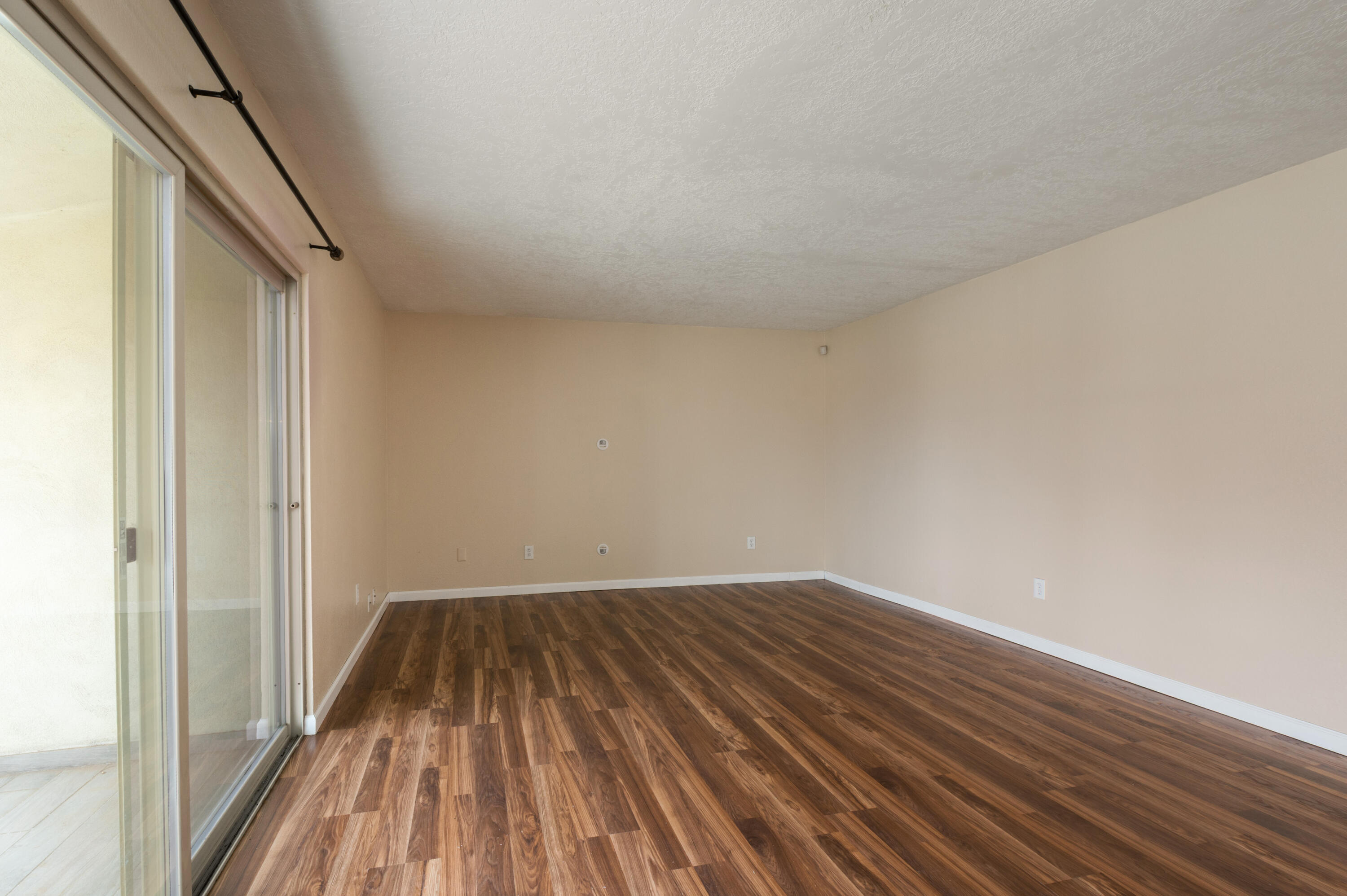 901 Country Club Drive SE APT G