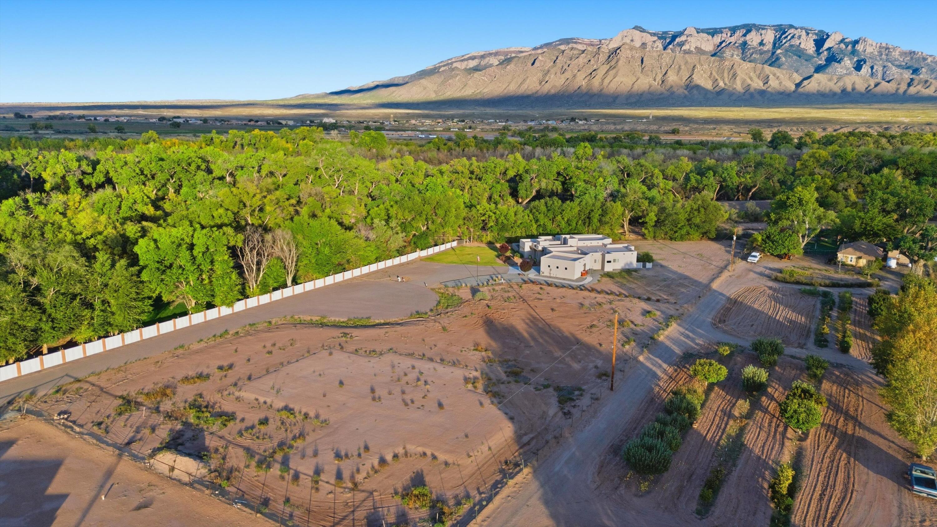 30 Paseo Del Luz De Noches