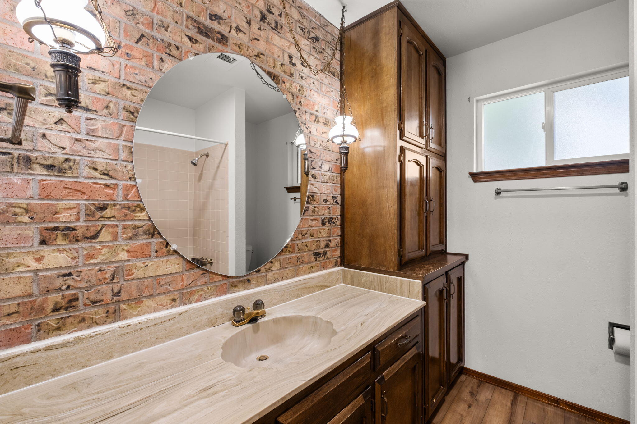 9812 Admiral Dewey Avenue NE