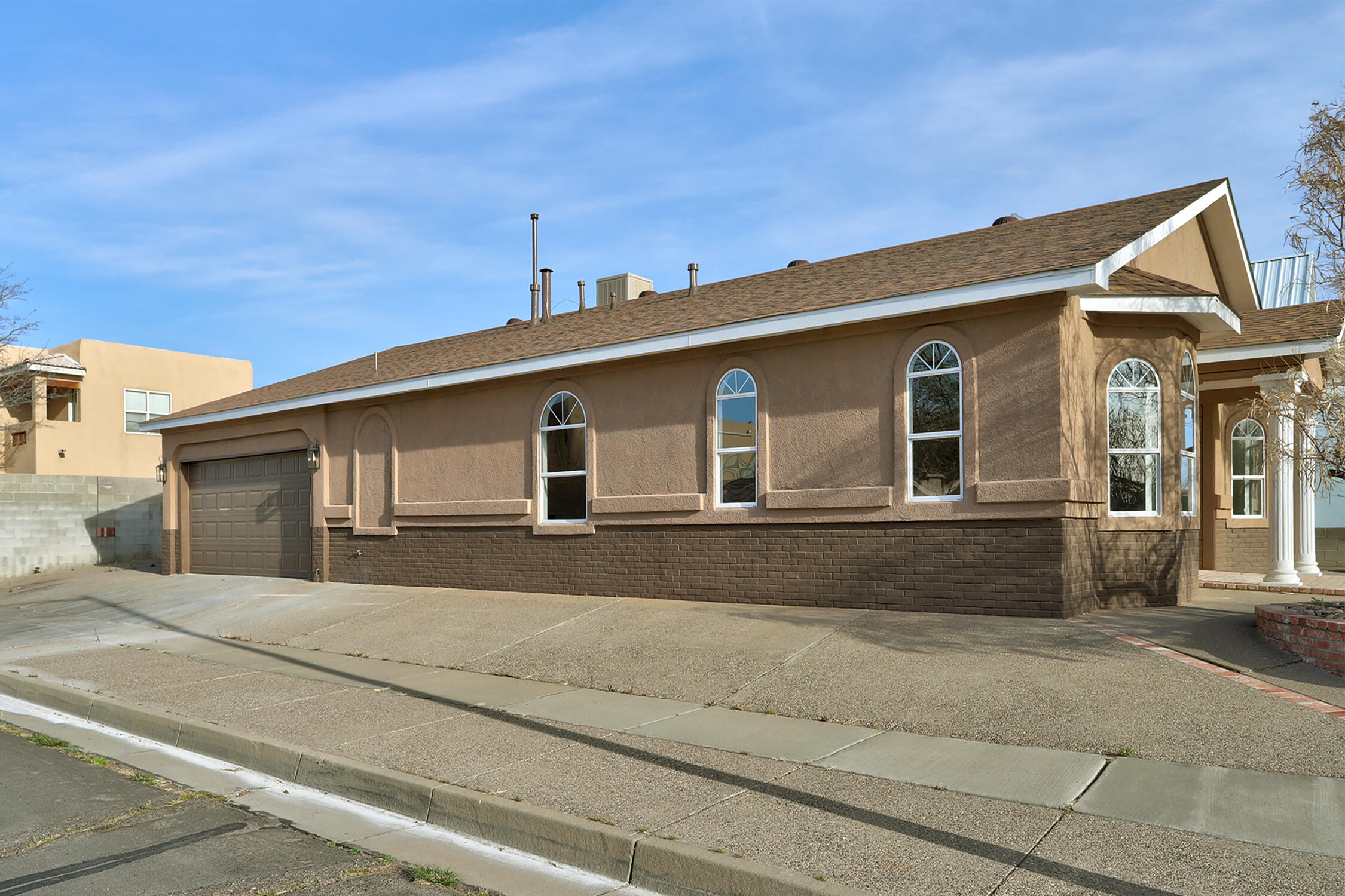 6101 Chimayo Drive NW