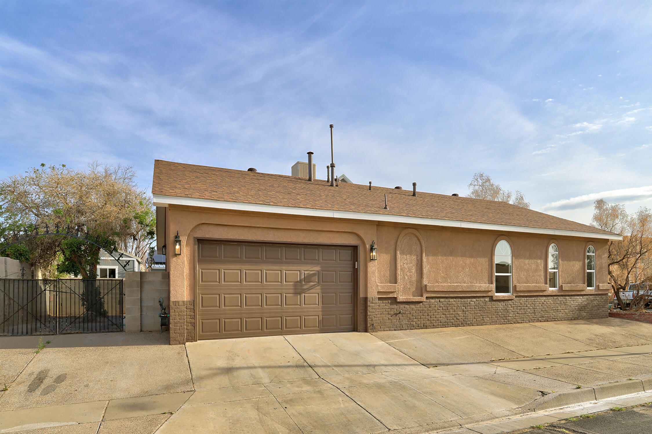 6101 Chimayo Drive NW