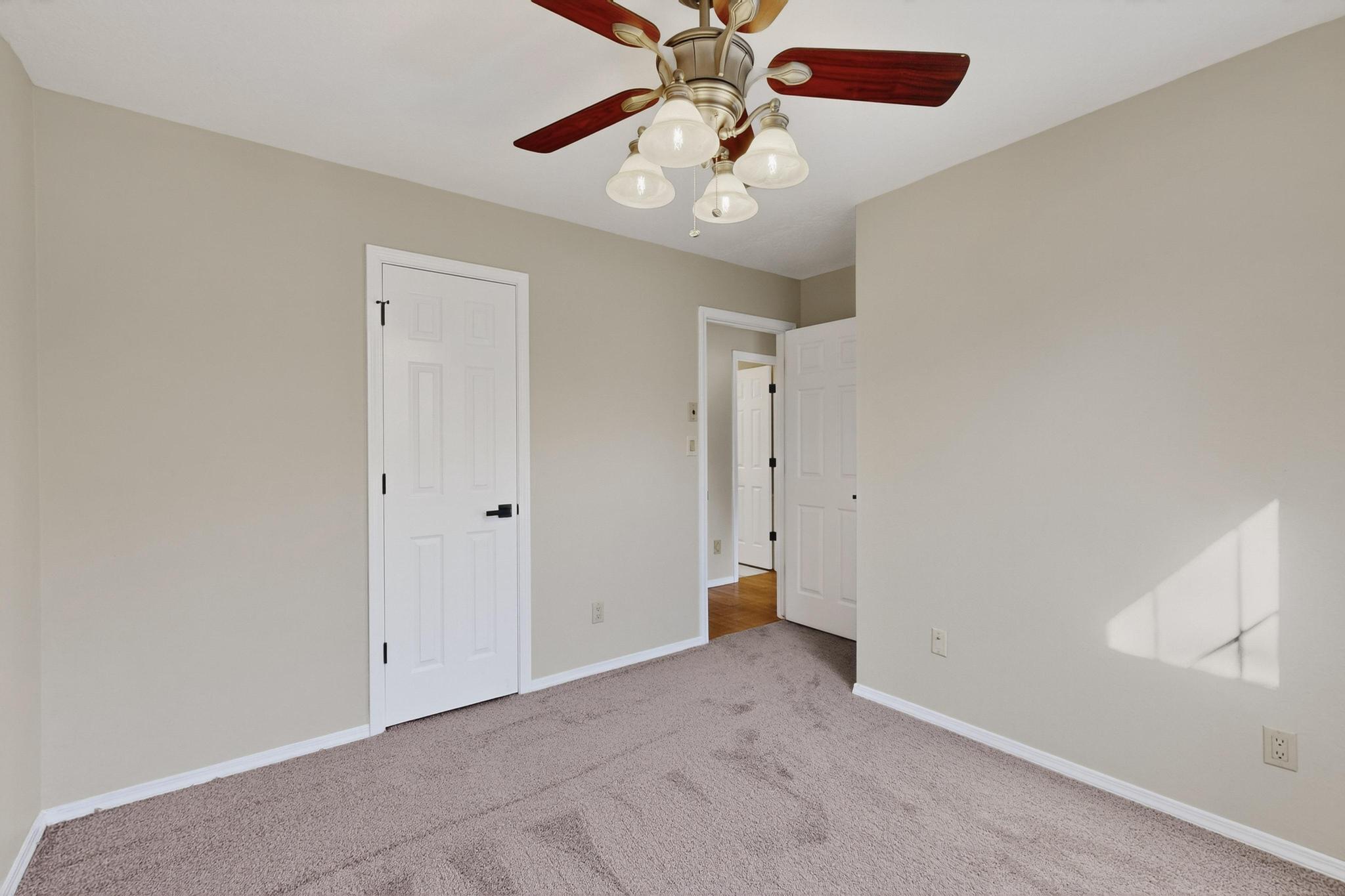 4612 Lobelia Road NW