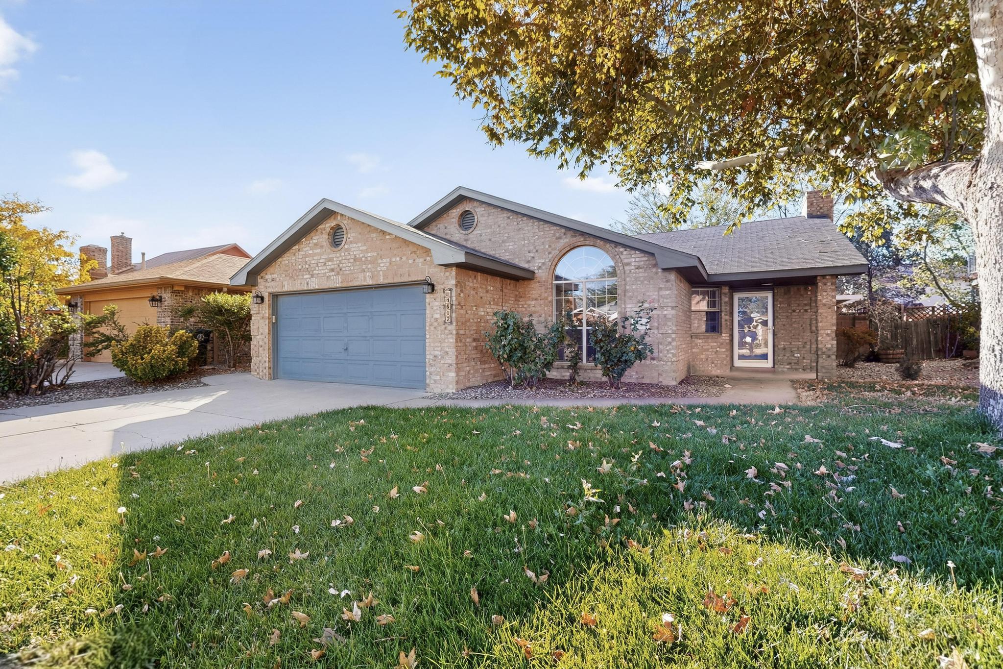 4612 Lobelia Road NW