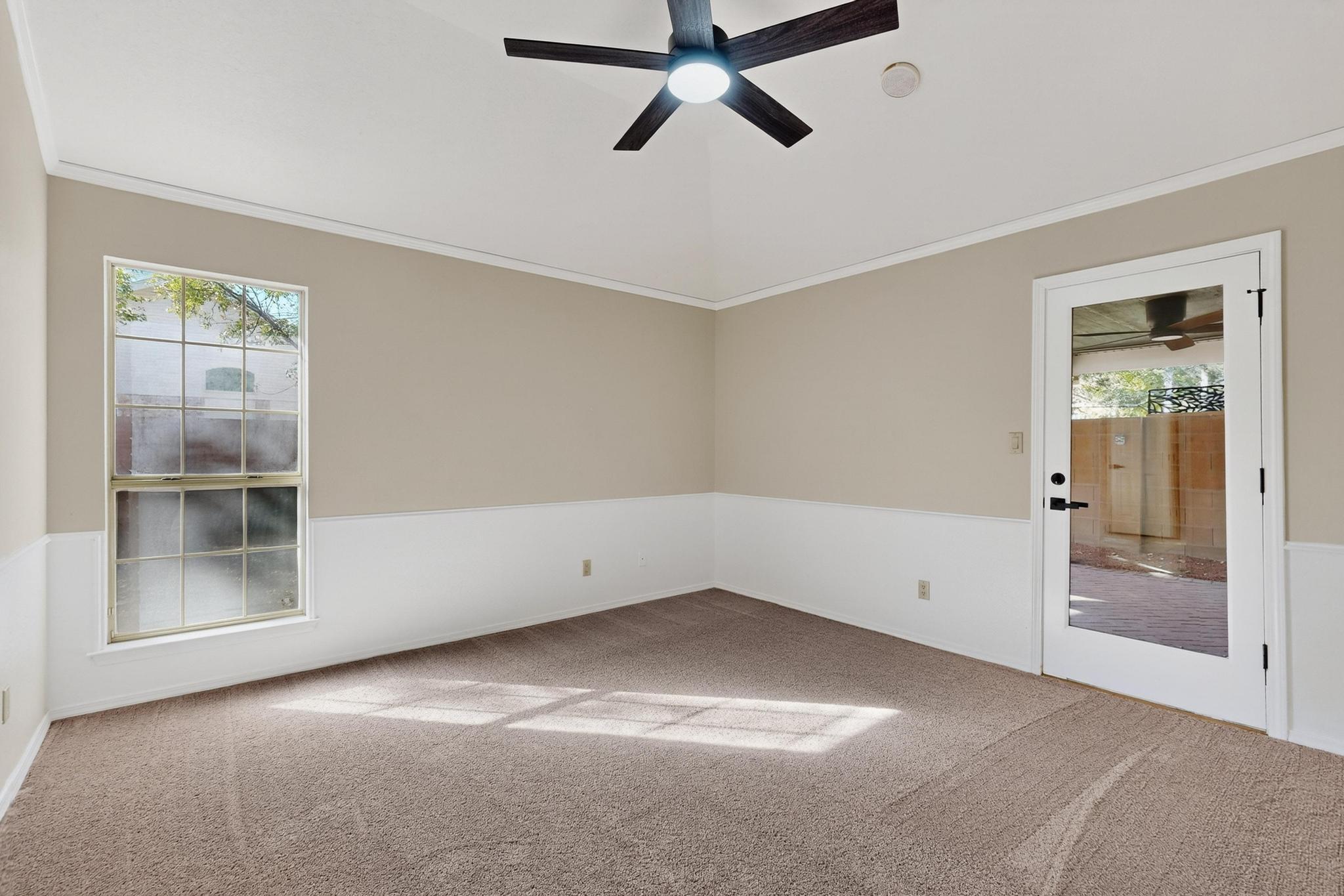 4612 Lobelia Road NW