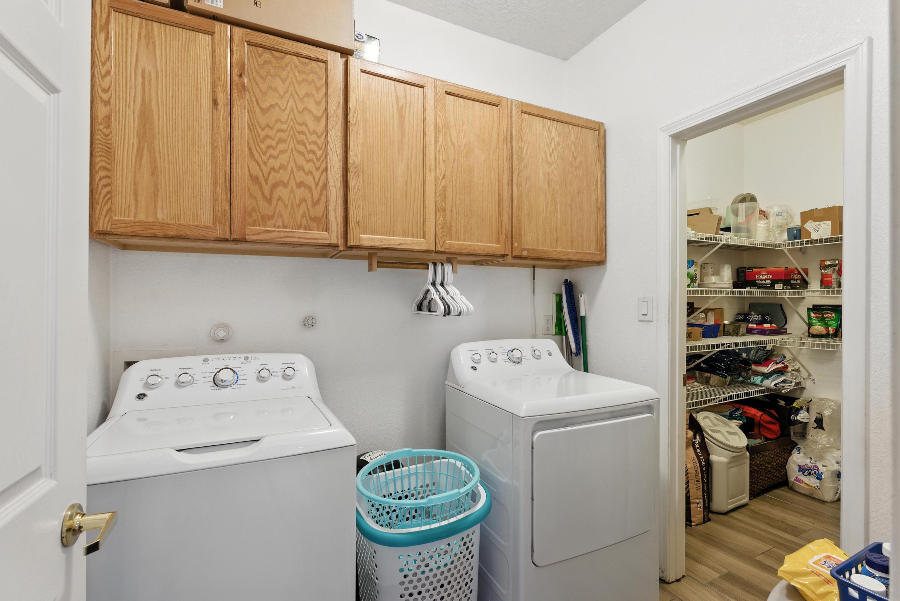 3356 Cochiti Street NE